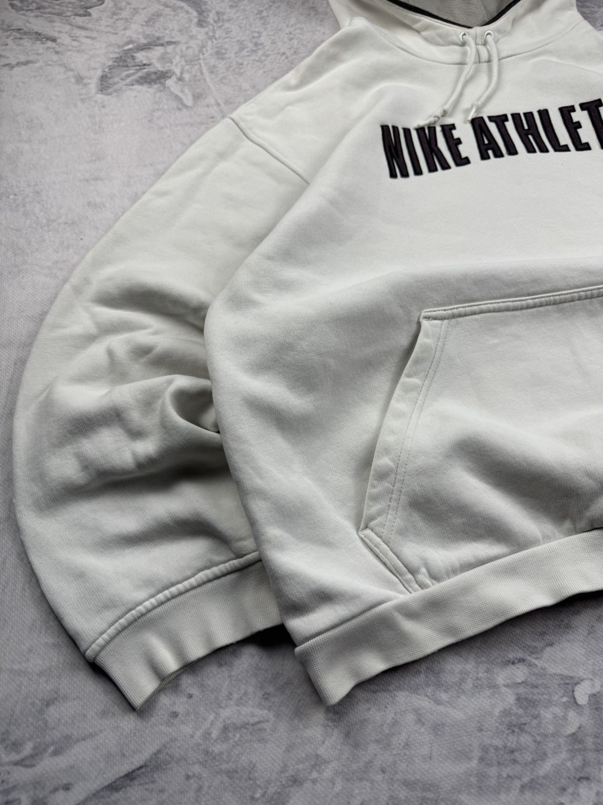 Nike × Vintage NIKE VINTAGE CENTER LOGO OVERSIZE BOXY HOODIE Size US L / EU 52-54 / 3 - 3 Thumbnail