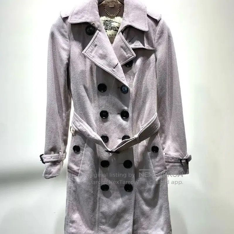 Burberry Women’s L-size Mauve Wool Coat.