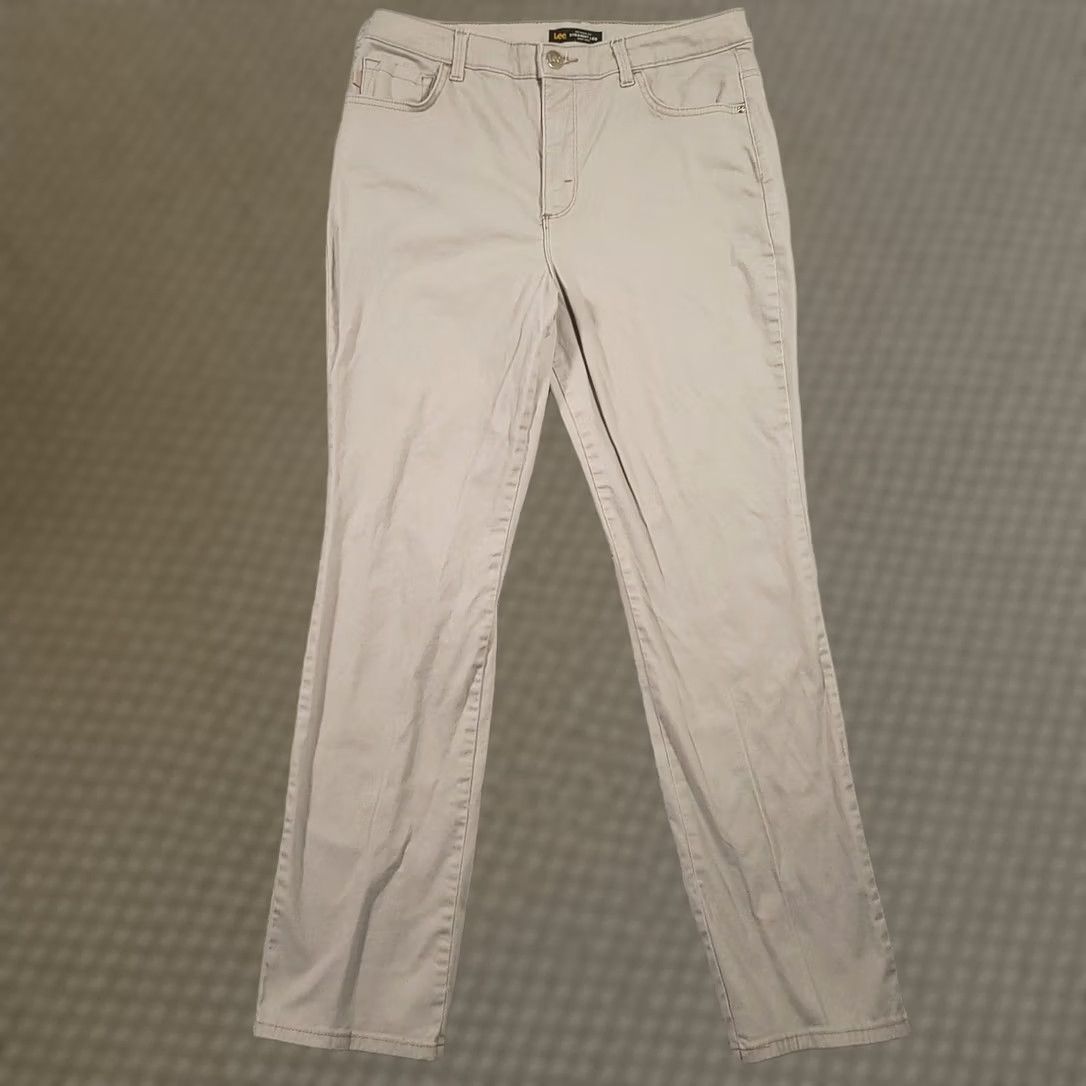 Lee Lee Pants Womens 12 Medium Relaxed High Rise Straight Leg Chino Beige Twill Cotton Spandex Pockets Inseam 30 Womens Size 34" / US 12 / IT 48 - 1 Thumbnail