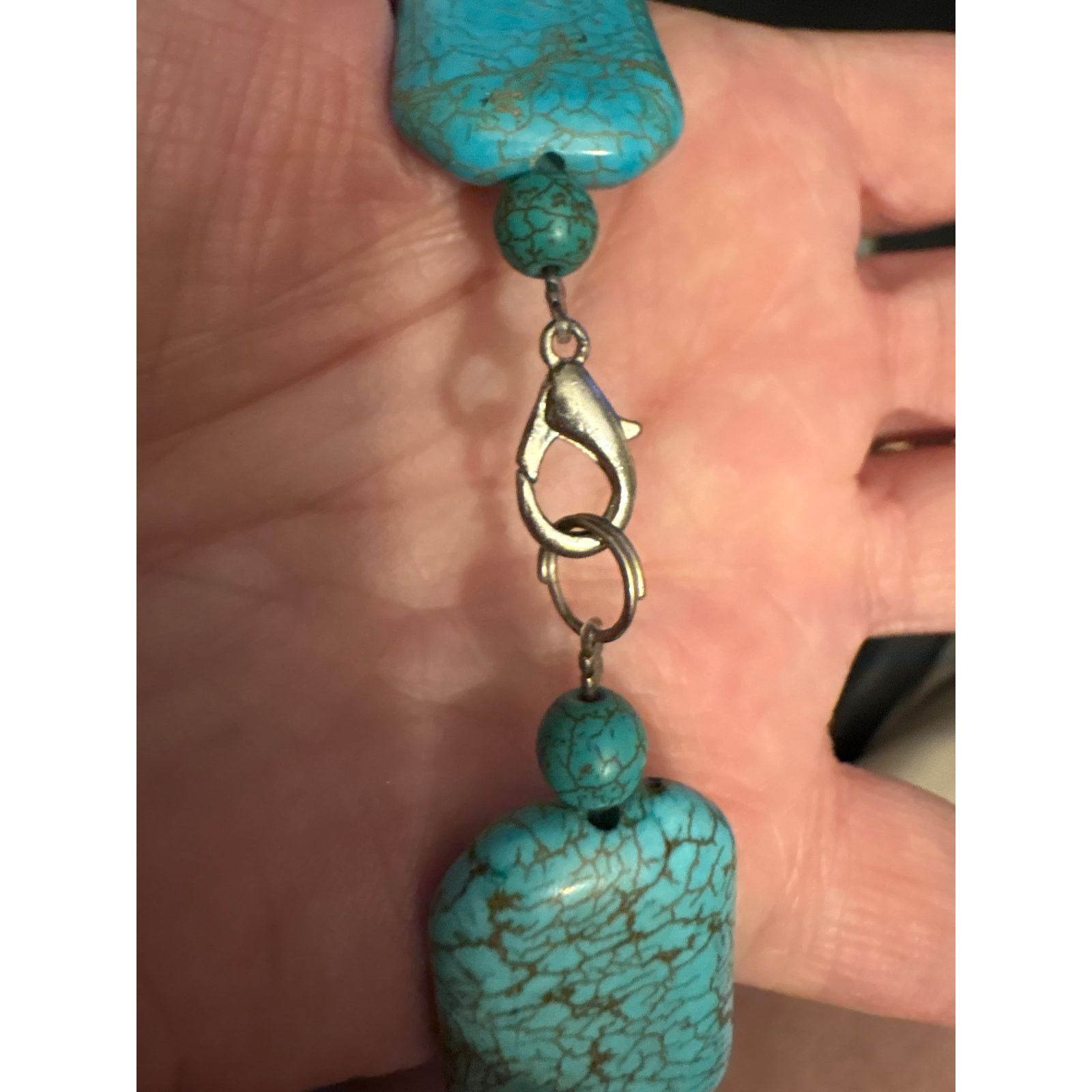Other Dyed Howlite Turquoise Look 16” Statement Necklace Size ONE SIZE - 3 Thumbnail