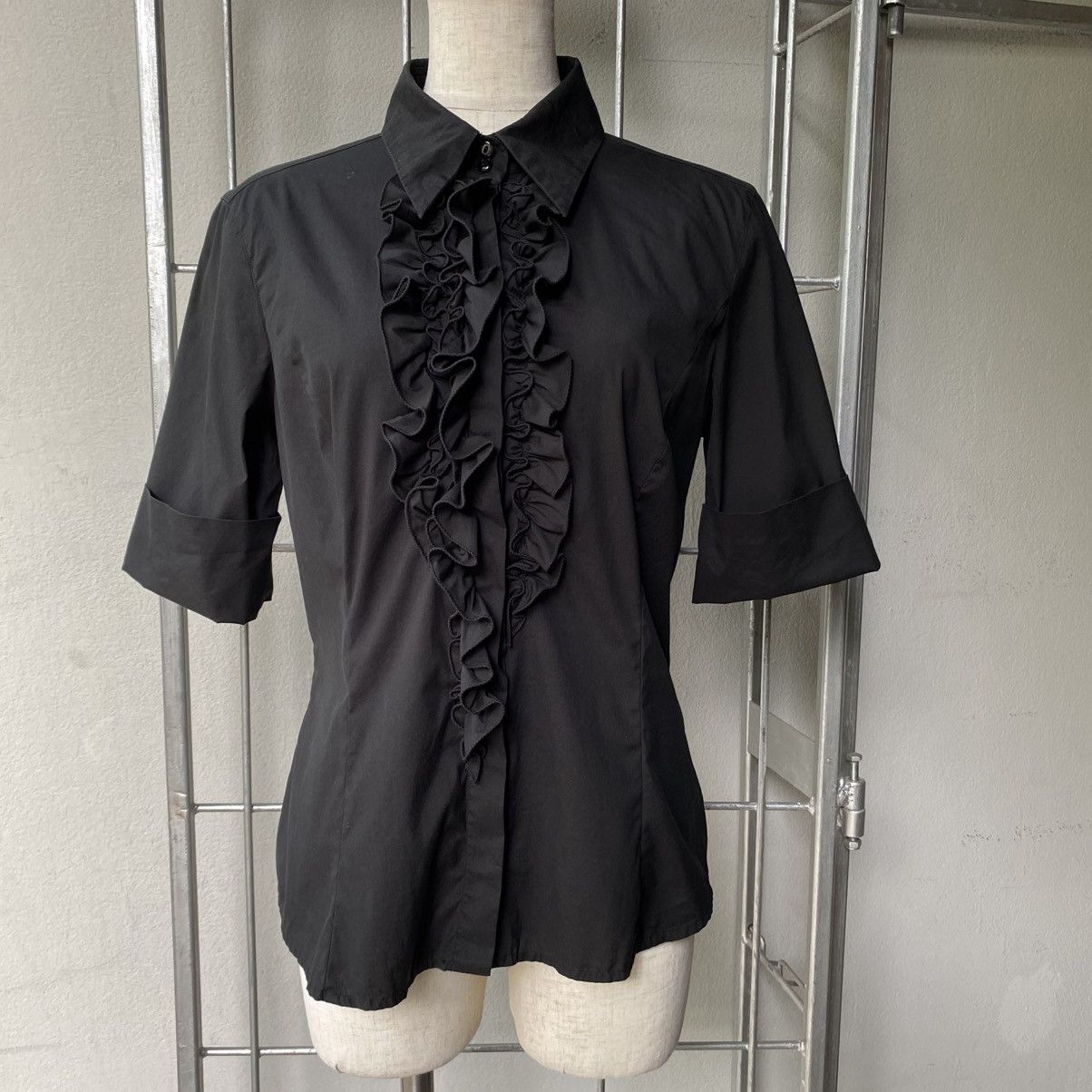 Max Mara Max Mara Black Fitted Cotton Ruffle Collar Shirt Size M / US 6-8 / IT 42-44 - 22 Thumbnail