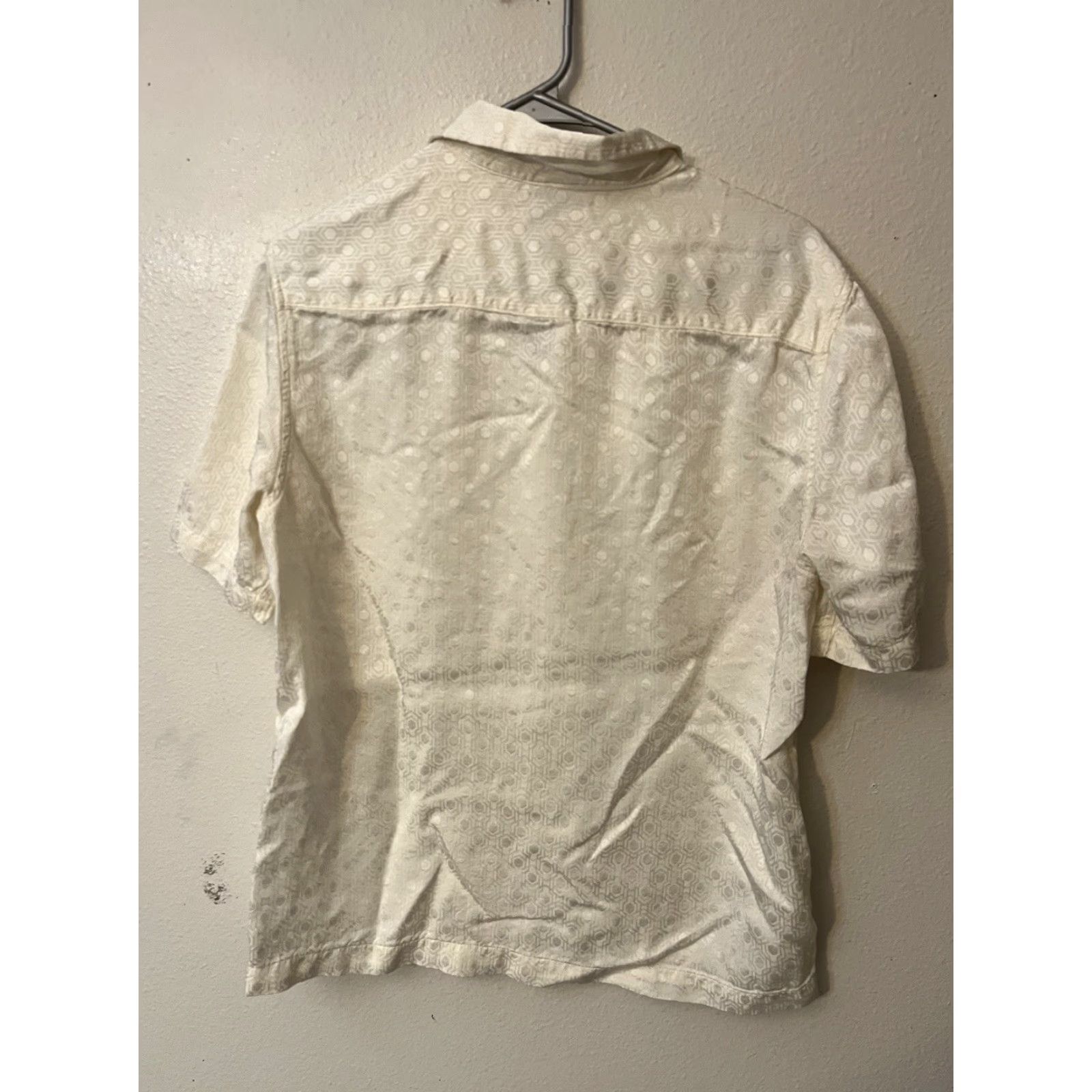 H&M H&M Geometric Button-Down Shirt Short Sleeve Ivory Linens Linen Lyocell Viscose Small Men Size US 29 - 3 Thumbnail