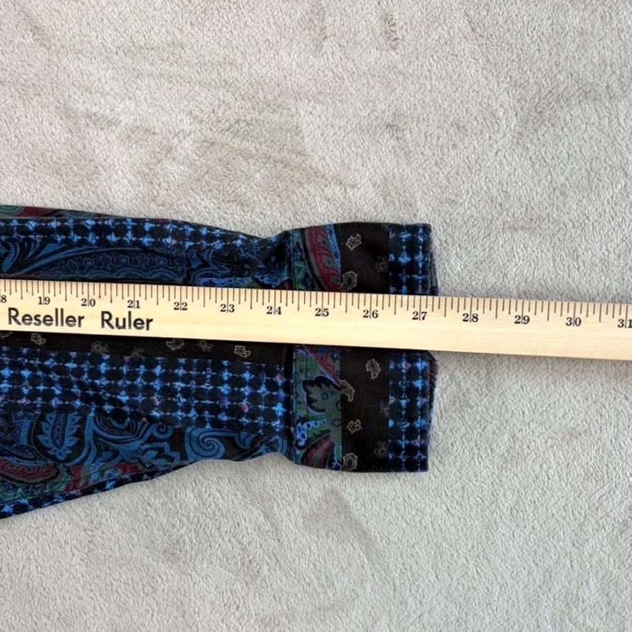 Robert Graham VINTAGE? No. (Answer must be a title.) Size US XXL / EU 58 / 5 - 6 Thumbnail