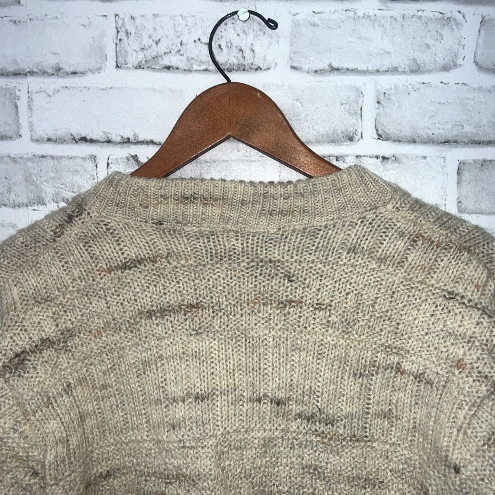 Pendleton VINTAGE Pendleton Woolen Mills Beige Wool Sweater Mens Size M Size US M / EU 48-50 / 2 - 5 Thumbnail