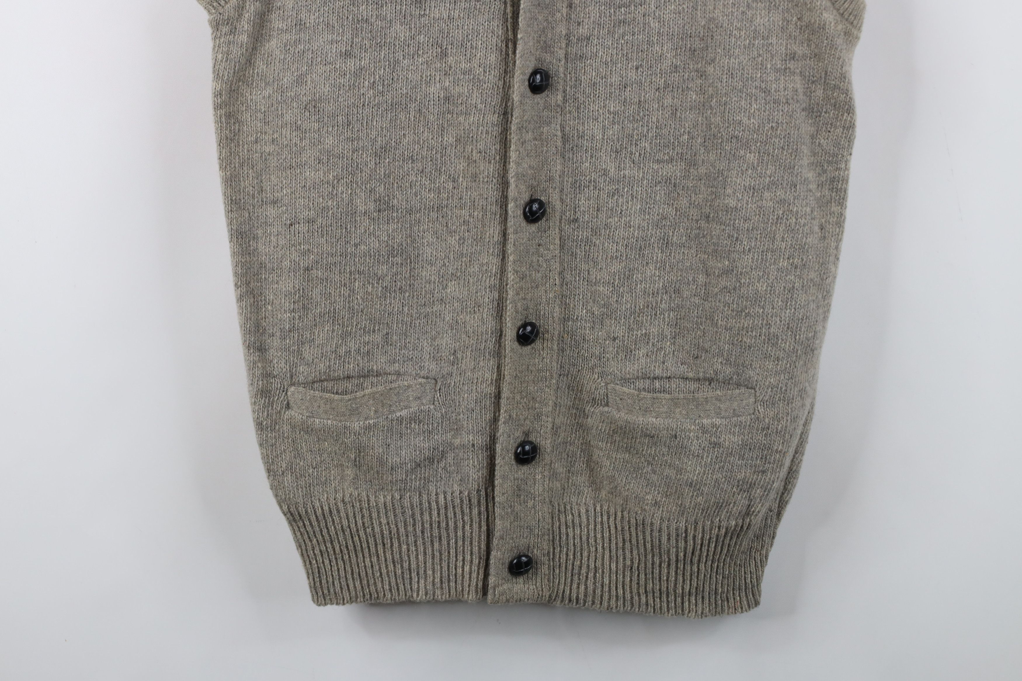 Vintage Vintage 50s 60s Streetwear Cardigan Sweater Vest USA Gray Size US M / EU 48-50 / 2 - 3 Thumbnail