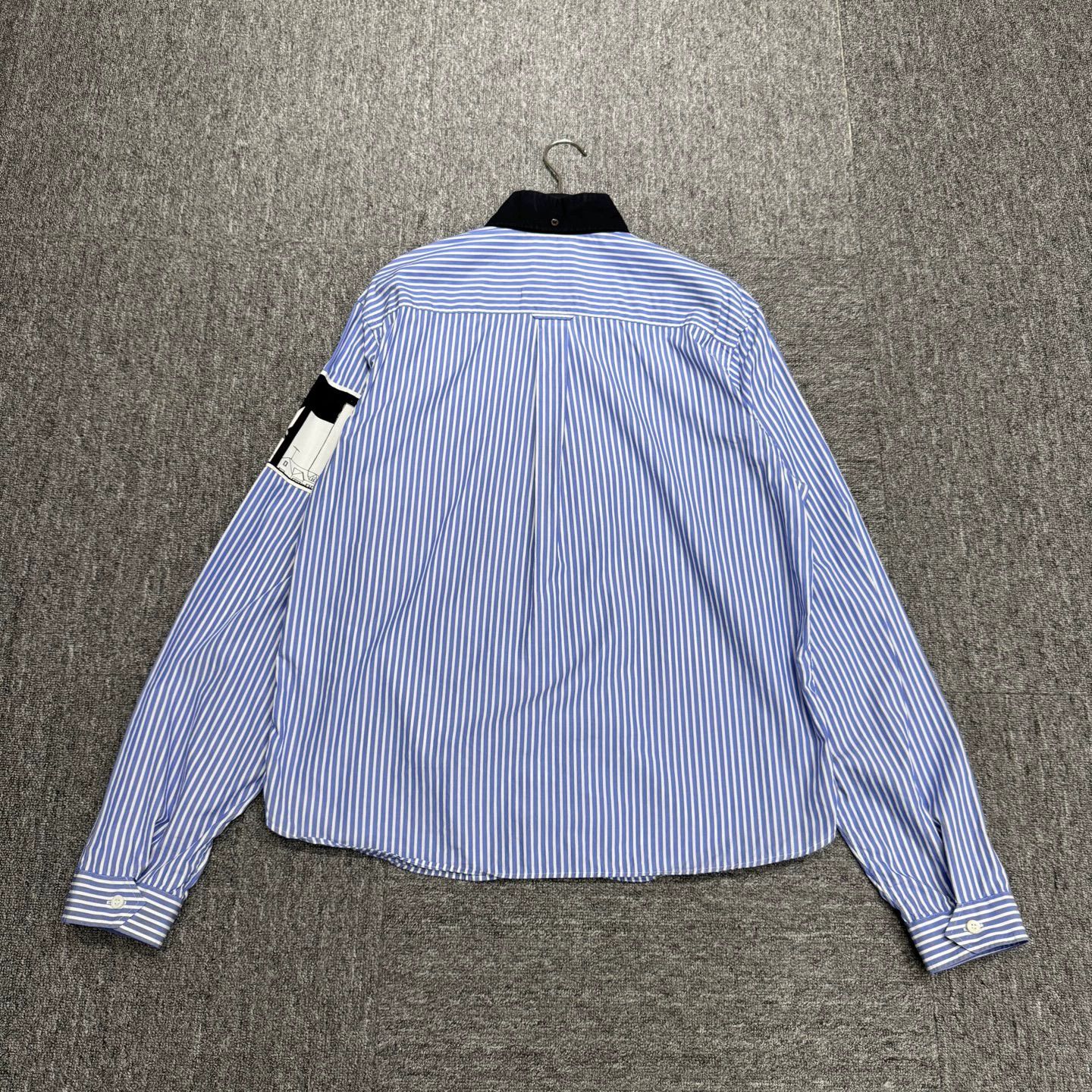 Prada Prada Comic Spliced Stripe Shirt L 98N Collar Worn Size US L / EU 52-54 / 3 - 6 Thumbnail