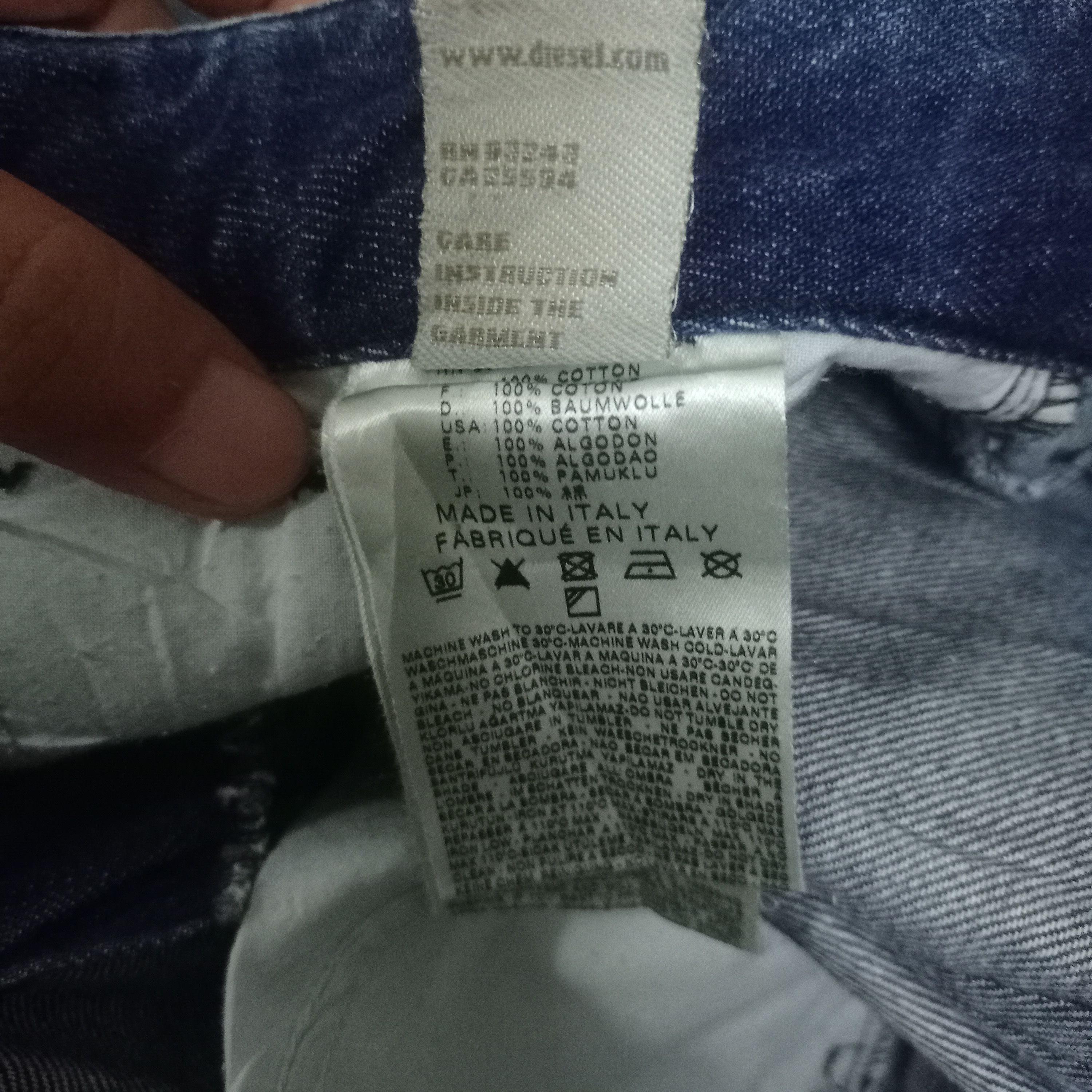 Diesel Vintage Diesel Light Wash Distressed Bootcut Jeans Size 27" / US 4 / IT 40 - 9 Thumbnail