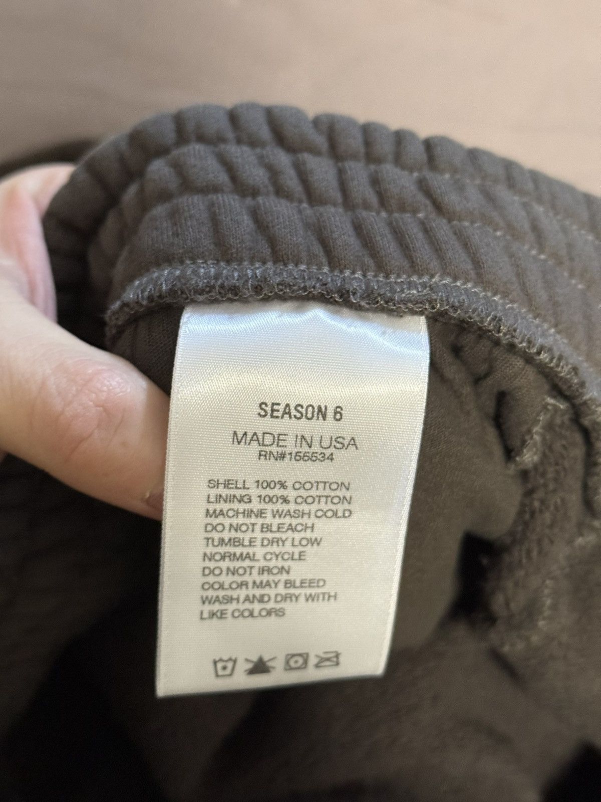 Yeezy yeezy season 6 shorts sweatshort core Size US 30 / EU 46 - 5 Thumbnail