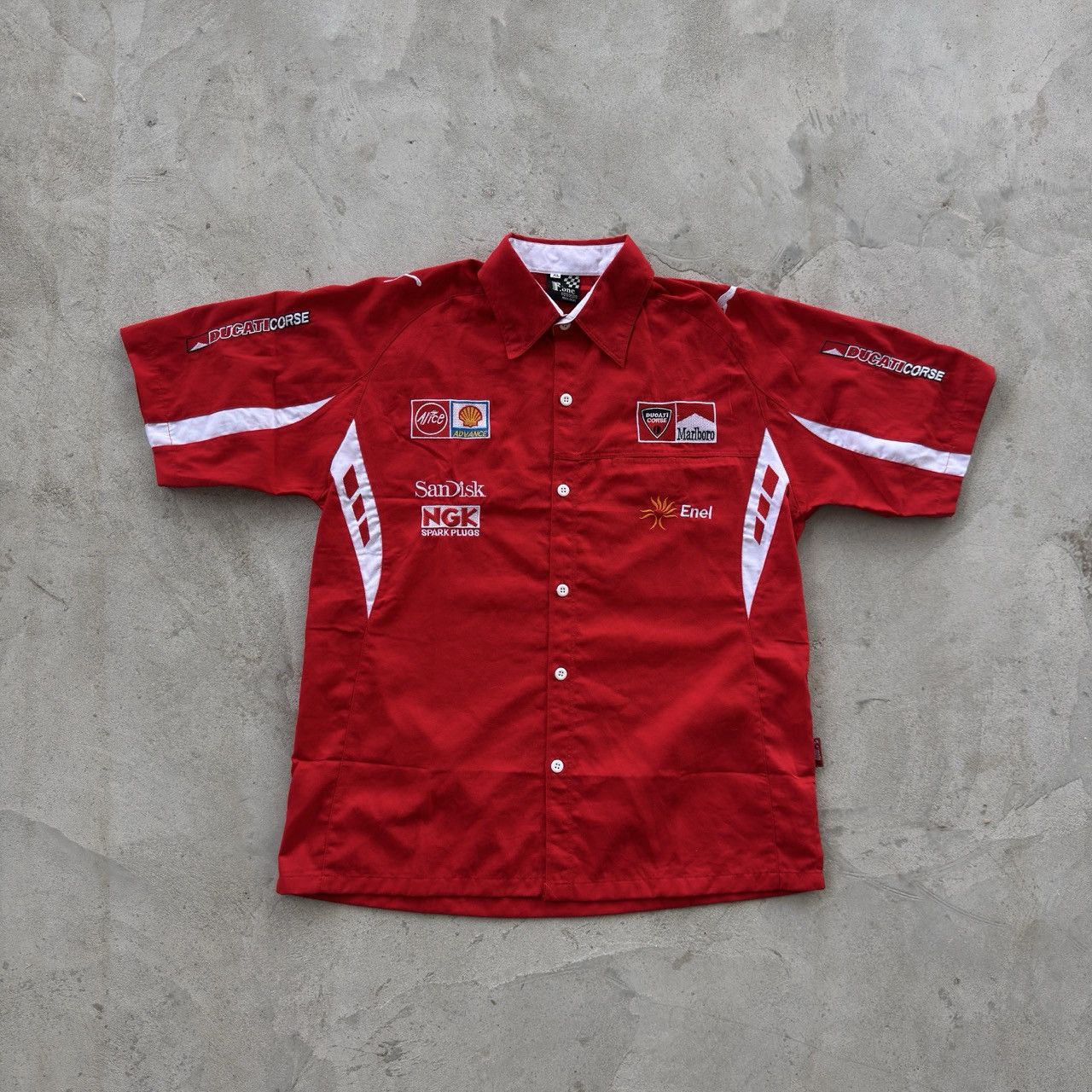 Vintage 90s Malboro Short Sleeve Racing Button Ups Shirt