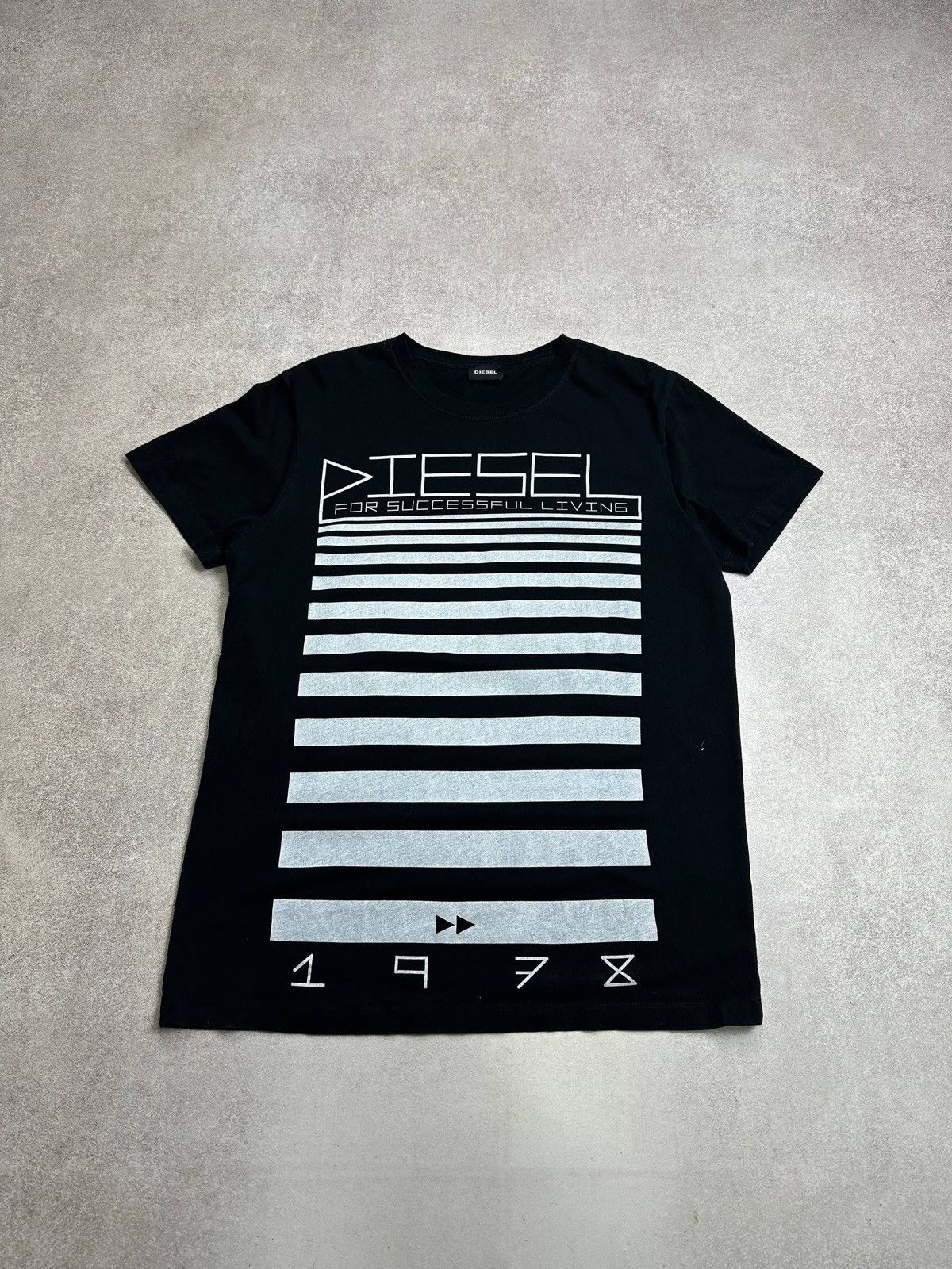 Diesel Vintage Diesel 1978 Grunge Y2K T-shirt Rare L Size US L / EU 52-54 / 3 - 2 Thumbnail
