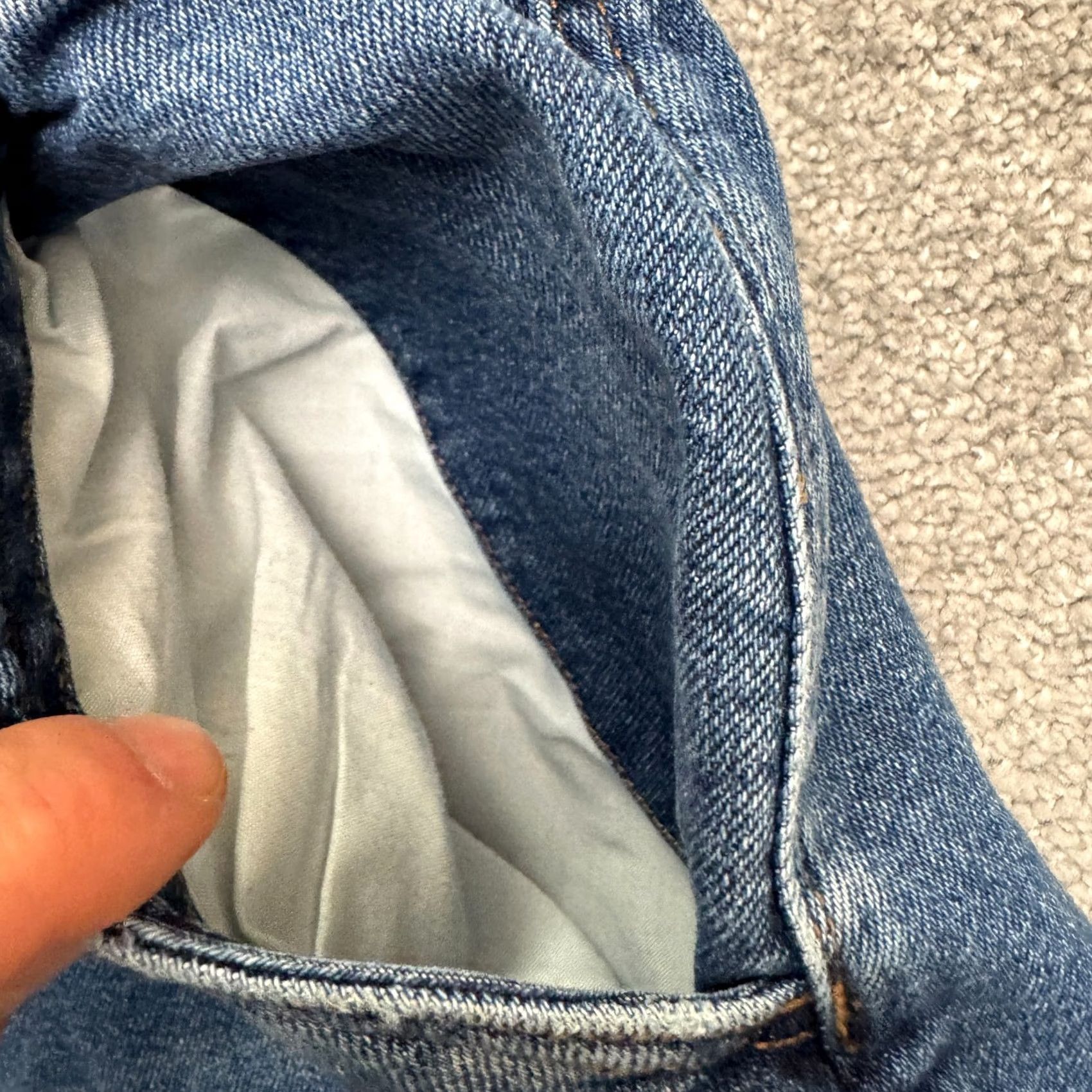 American Eagle Outfitters American Eagle Outfitters AE x ME Stretch Button Fly Mom Denim Jeans Women 16 Blue Size 38" / US 16 / IT 52 - 4 Thumbnail