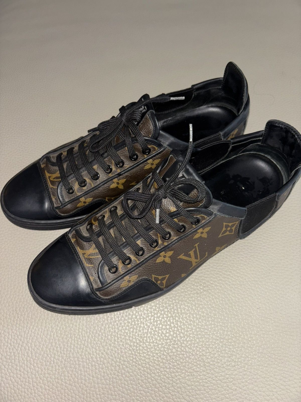 Louis Vuitton Louis Vuitton Monogram Shoes Size US 9 / EU 42 - 2 Thumbnail