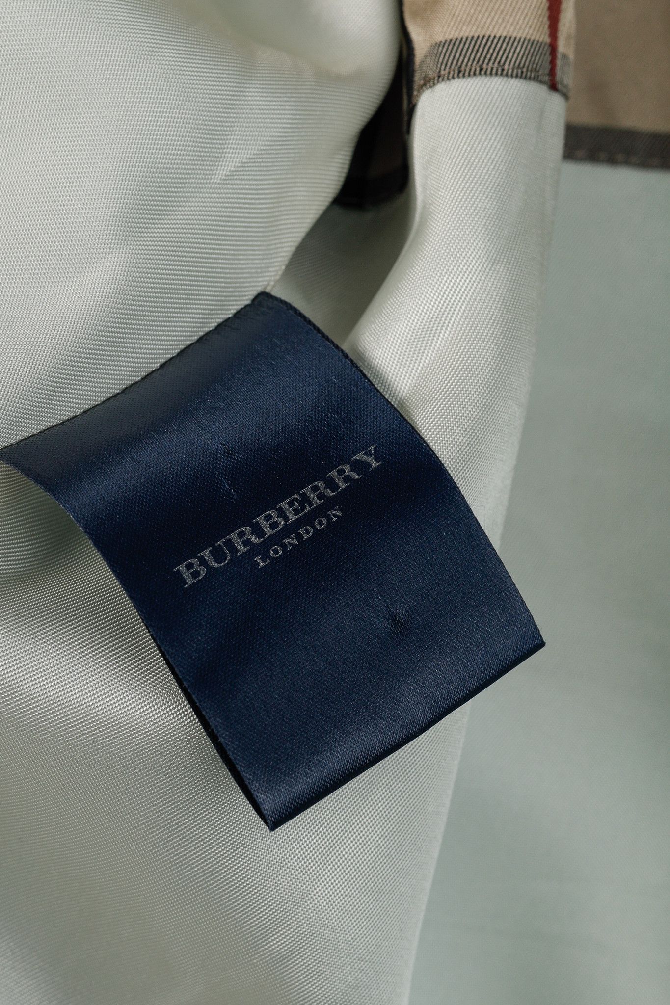 Burberry Burberry Turquoise Sateen Check-Undercollar Trench Coat Size M / US 6-8 / IT 42-44 - 13 Thumbnail
