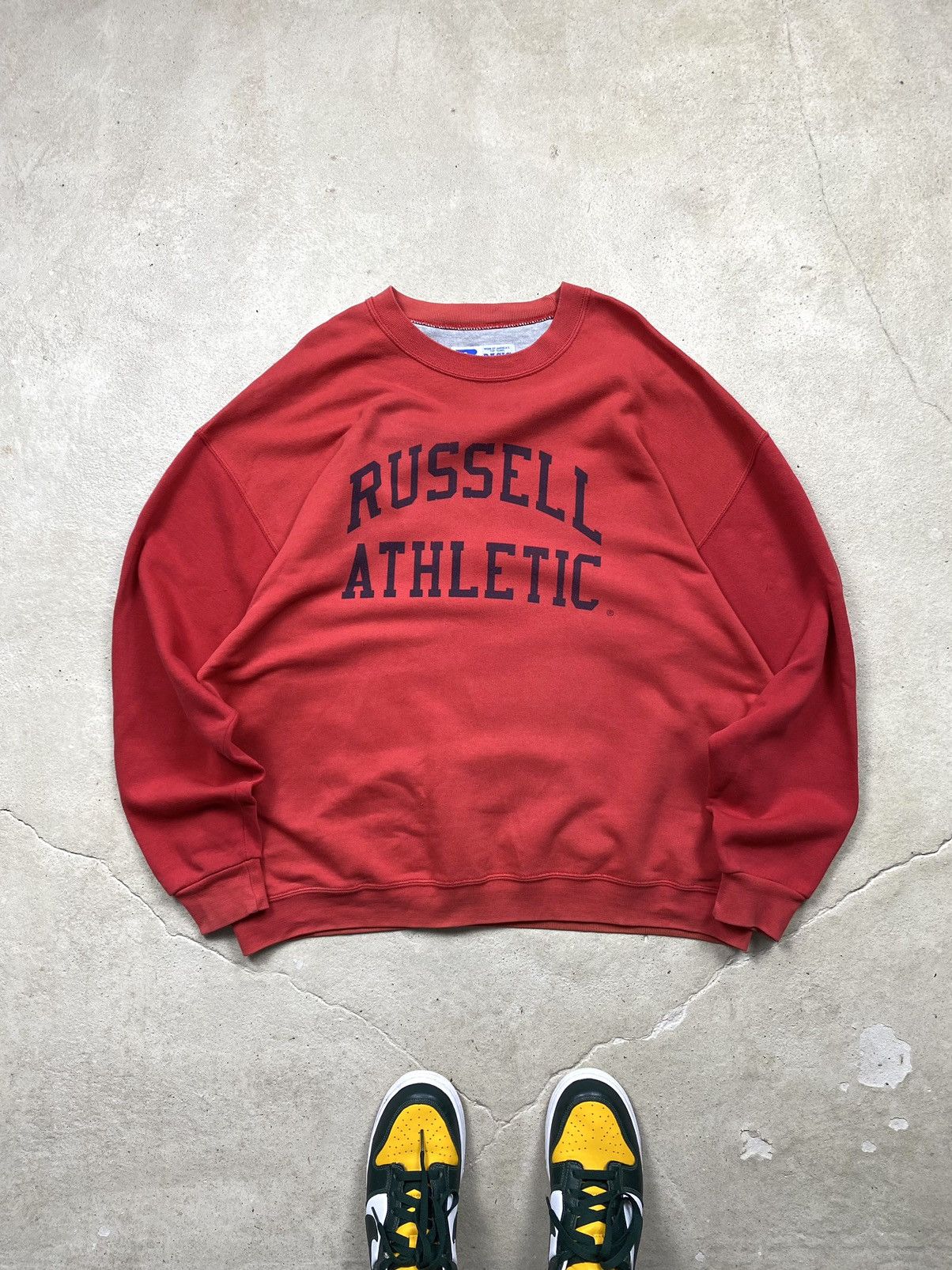 Russell Athletic Vintage 1990s Russell Athletic Faded Sweatshirt Hype Y2K Size US XL / EU 56 / 4 - 1 Thumbnail