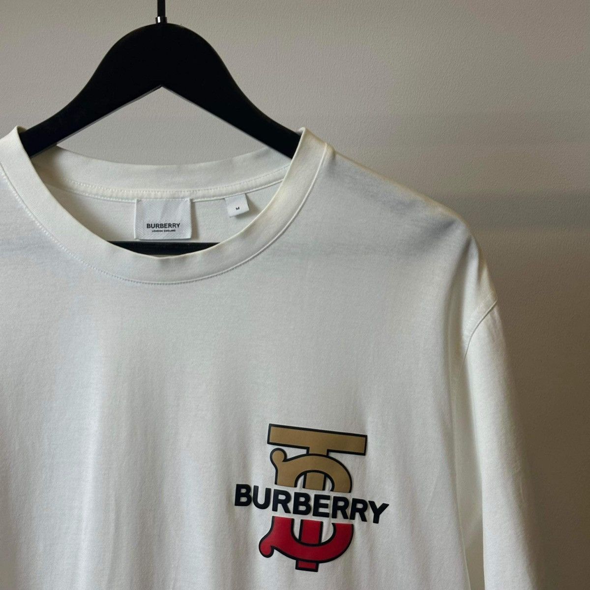 Burberry BURBERRY “ TB LOGO” WHITE T SHIRT Size US M / EU 48-50 / 2 - 3 Thumbnail