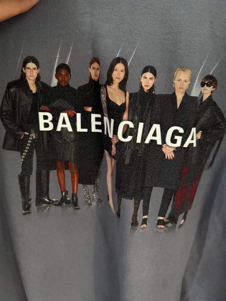 Balenciaga Balenciaga Haze Blue Figure Short Sleeve Size US M / EU 48-50 / 2 - 5 Thumbnail