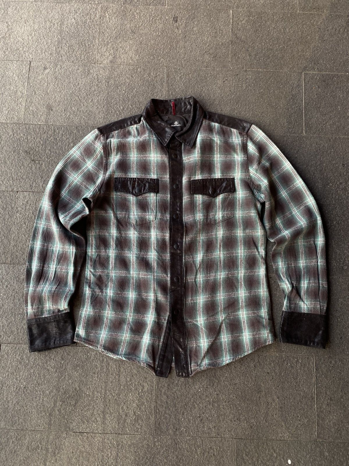 291295=Homme 291295=Homme Snake Skin Flannel Snap Button Size US L / EU 52-54 / 3 - 3 Thumbnail