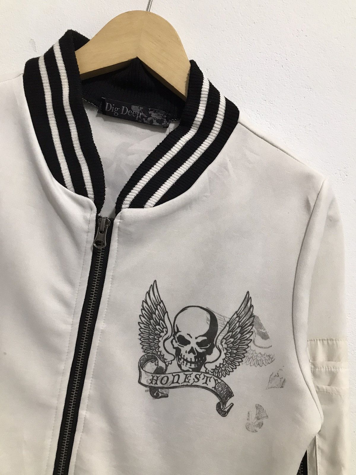 If Six Was Nine Digdeep gothic Skull track jacket y2k style Size US S / EU 44-46 / 1 - 3 Thumbnail