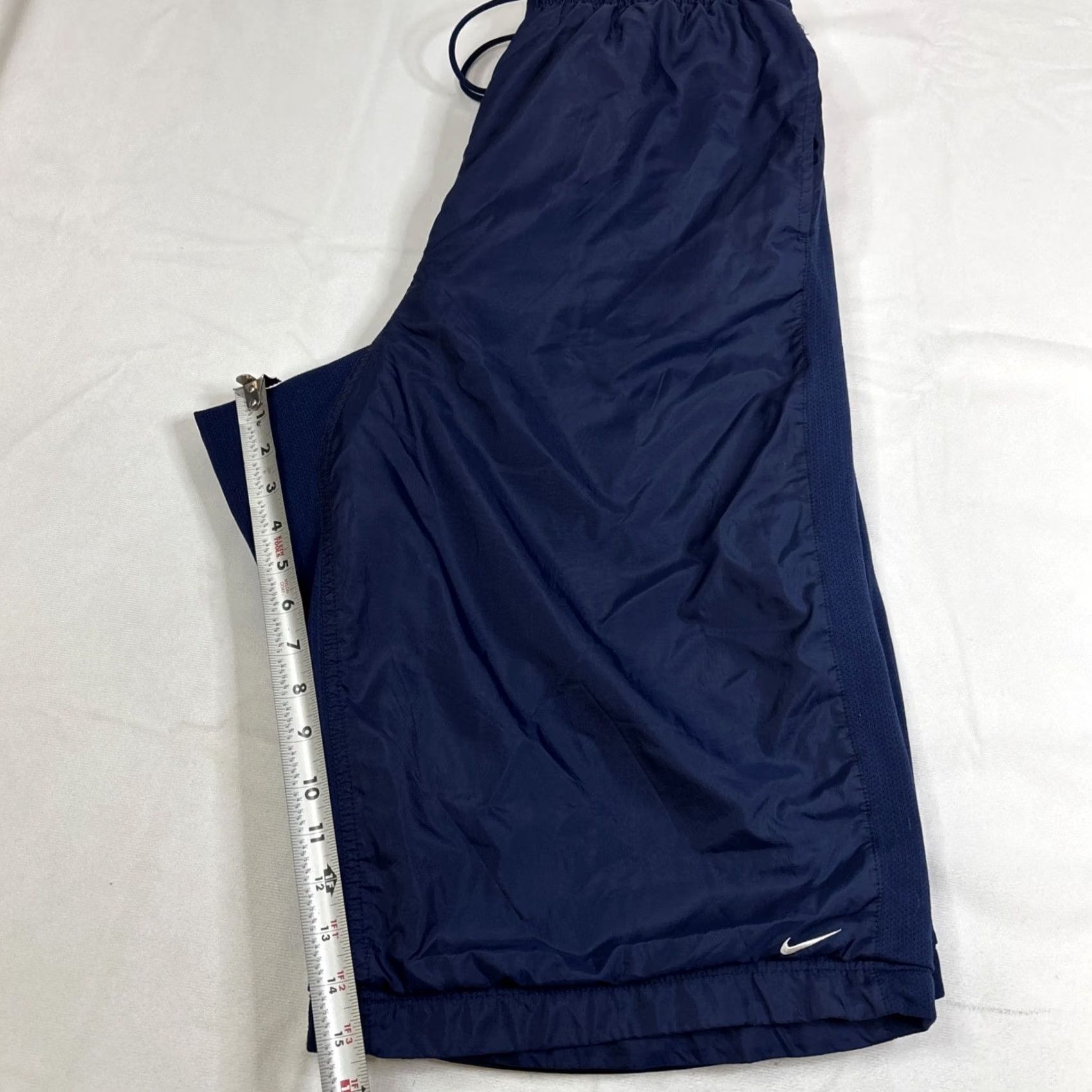 Nike VINTAGE Nike Windbreaker Shorts Men XL Blue Oversized Track Y2K Streetwear Basketball Gym Running Athletic Mens Size US 36 / EU 52 - 7 Thumbnail