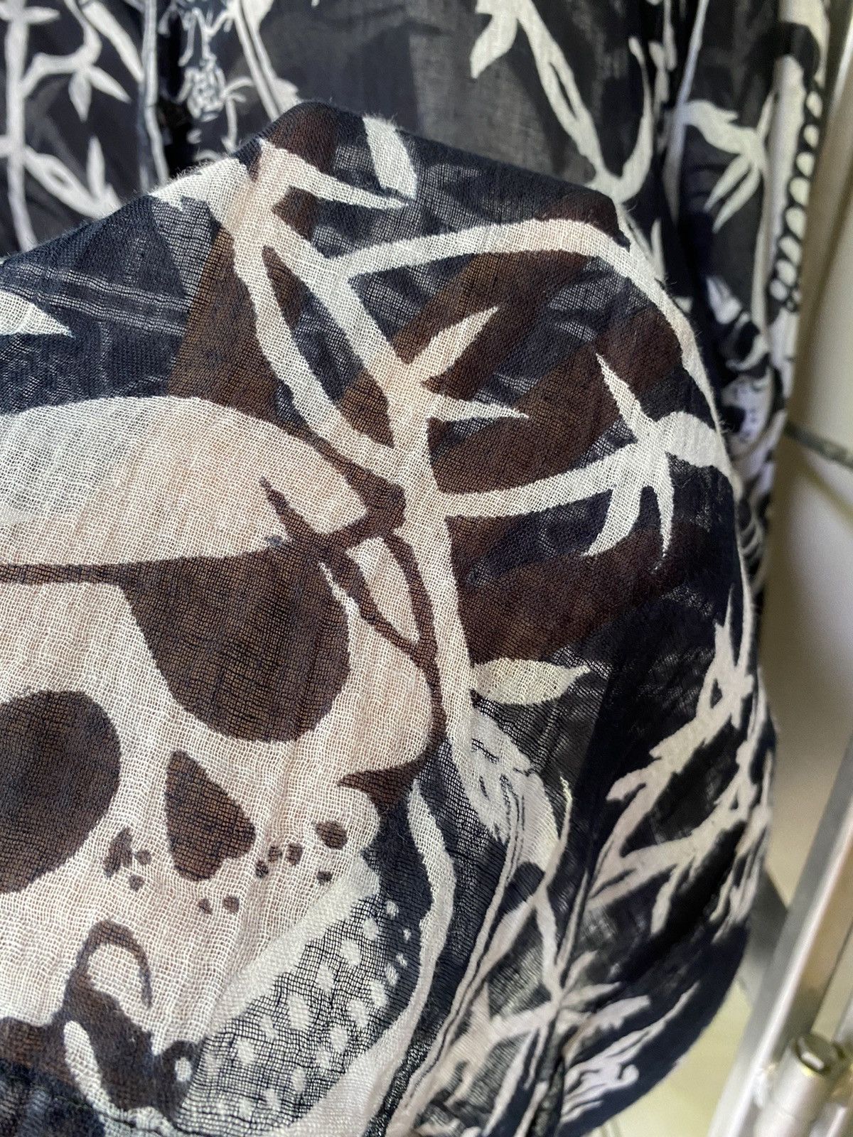 Designer × Japanese Brand Out Back skull pirate printed shirt Size US XL / EU 56 / 4 - 3 Thumbnail