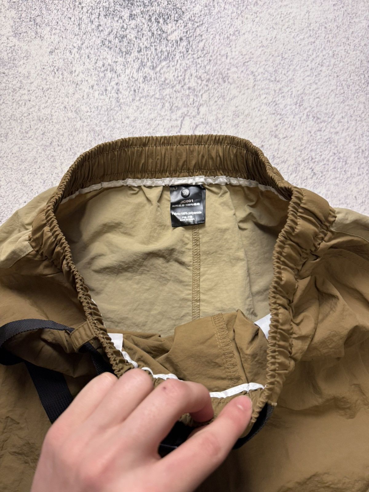 Vintage Mens Cargo Shorts Size US 36 / EU 52 - 9 Thumbnail