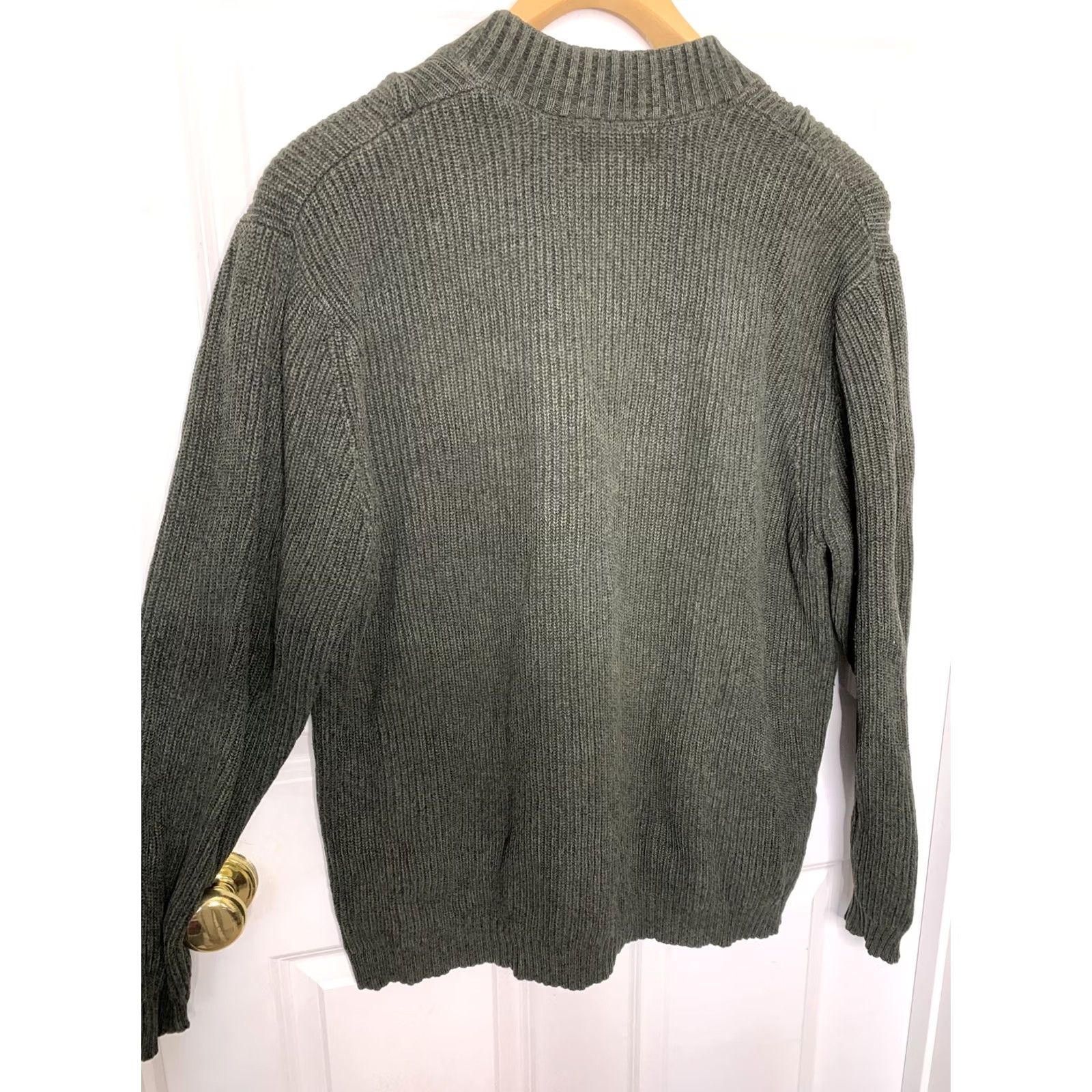 Eddie Bauer VINTAGE Eddie Bauer Men’s XL Knit 1/4 Button Up Sweater Pullover Gray/Green Size US XL / EU 56 / 4 - 4 Thumbnail