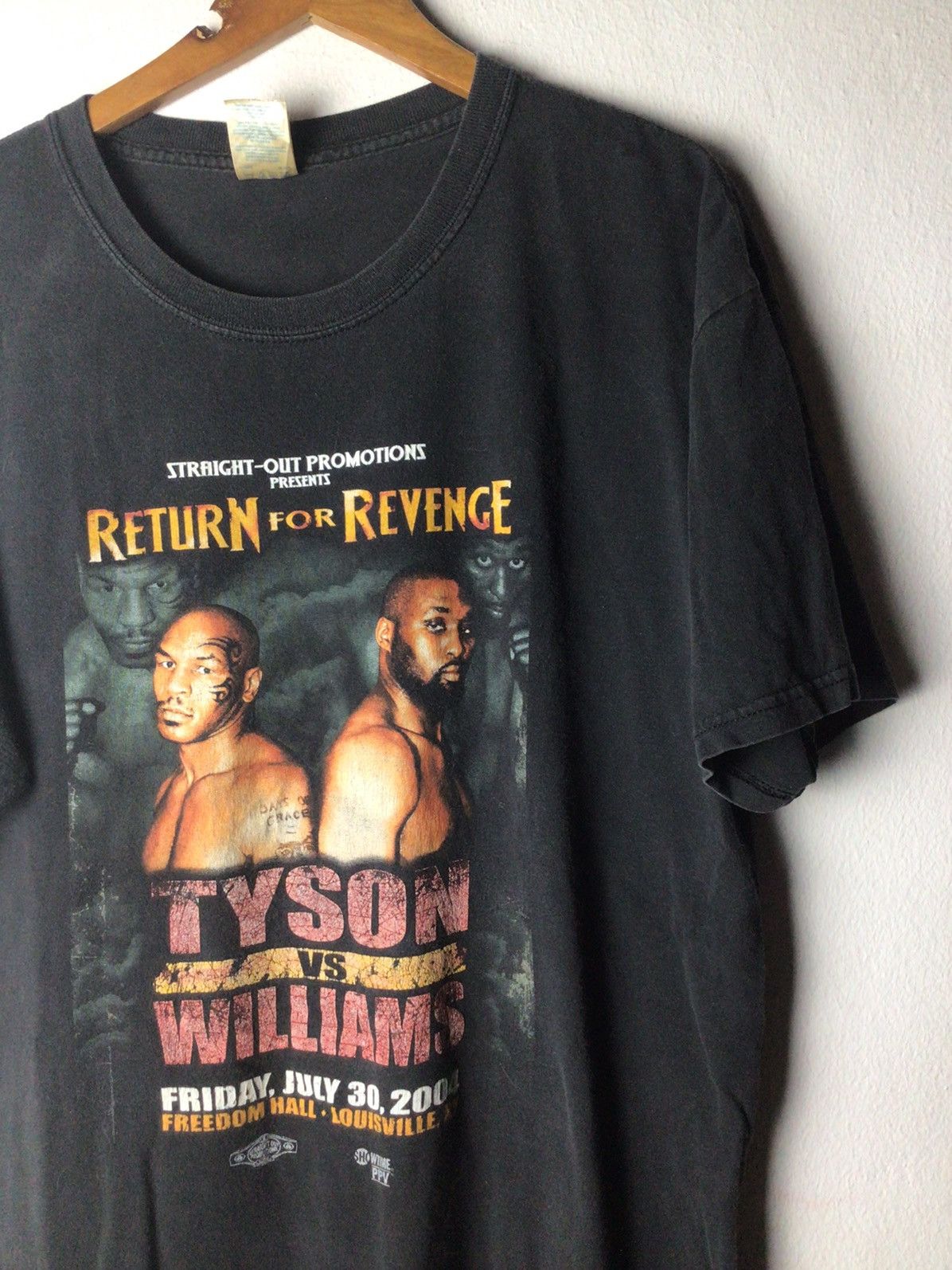 Rap Tees × Vintage Mike Tyson vs. Danny Williams 2004 Size US XL / EU 56 / 4 - 1 Thumbnail