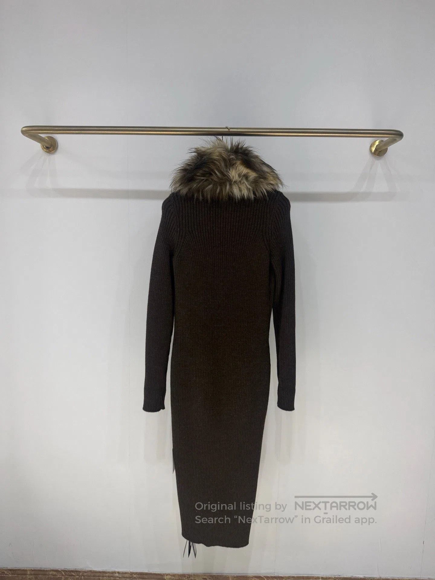 Saint Laurent Paris Saint Laurent Brown Fur Collar Wool Dress. Size S / US 4 / IT 40 - 7 Thumbnail