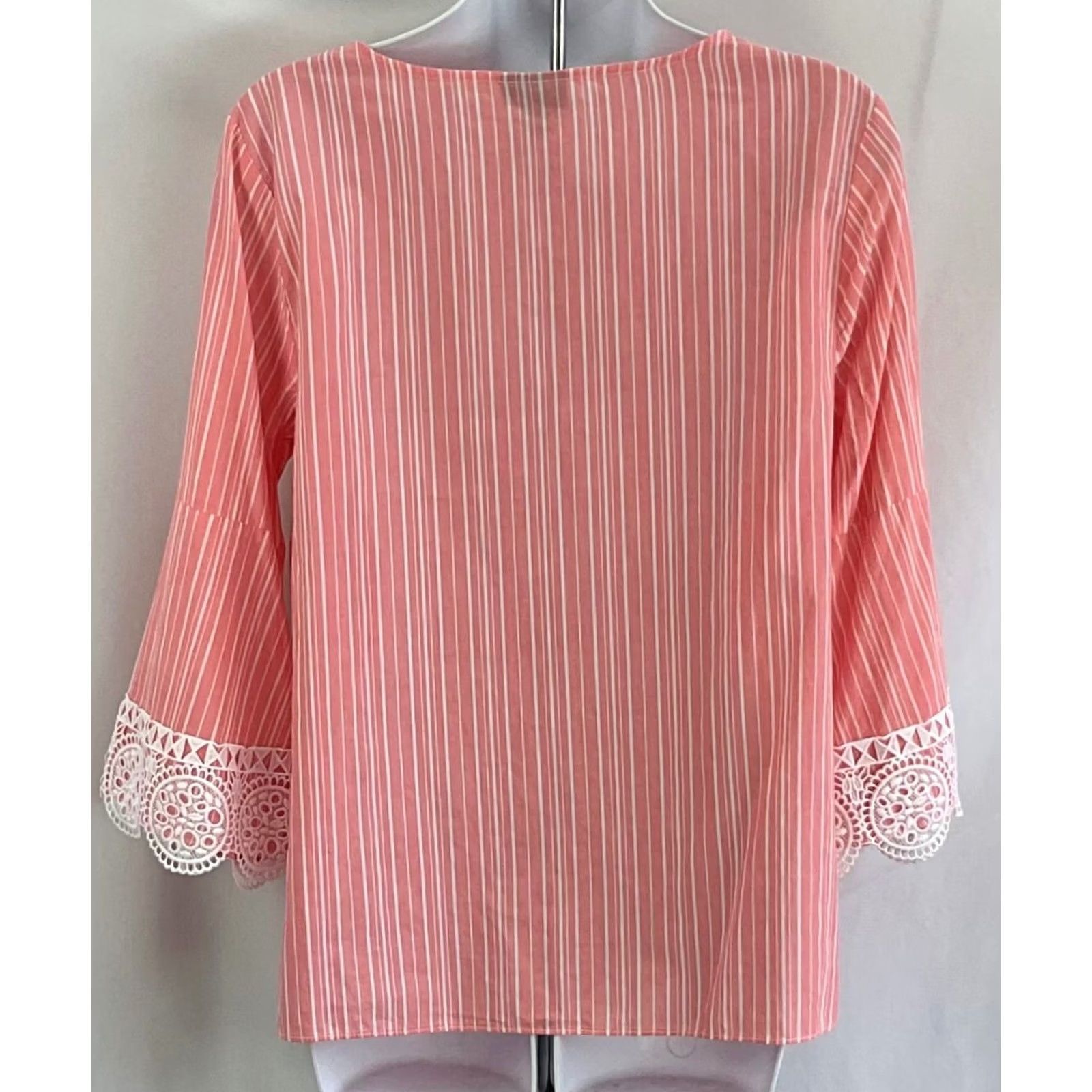 Vintage ANA Tunic Pullover Top M Peach Stripe Lace Up V-Neck 3/4 Crochet Trumpet Sleeve Blouse Womens Size M / US 6-8 / IT 42-44 - 3 Thumbnail