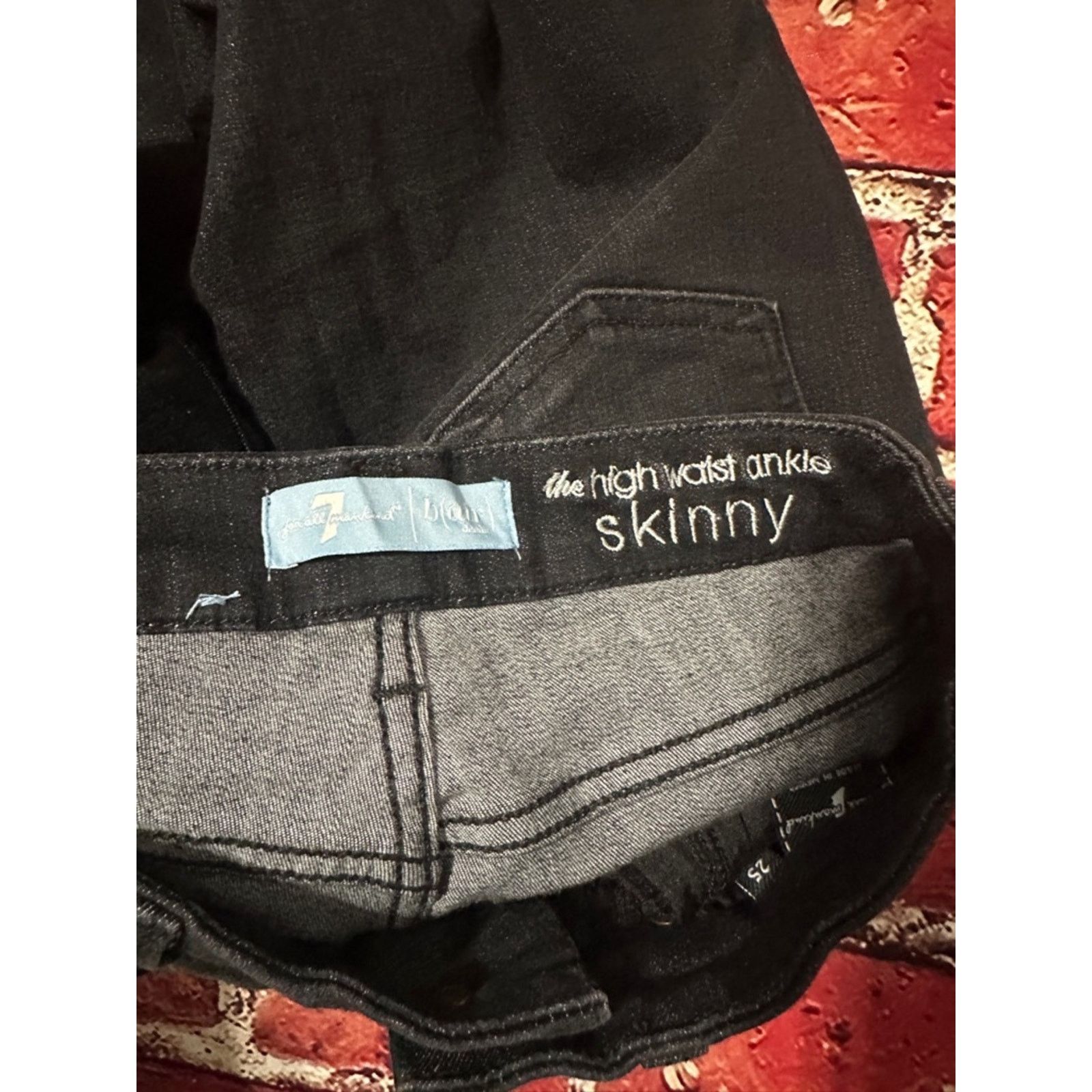 7 For All Mankind 7 for all mankind jeans size 25 Size 25" / US 0 / IT 36 - 4 Thumbnail