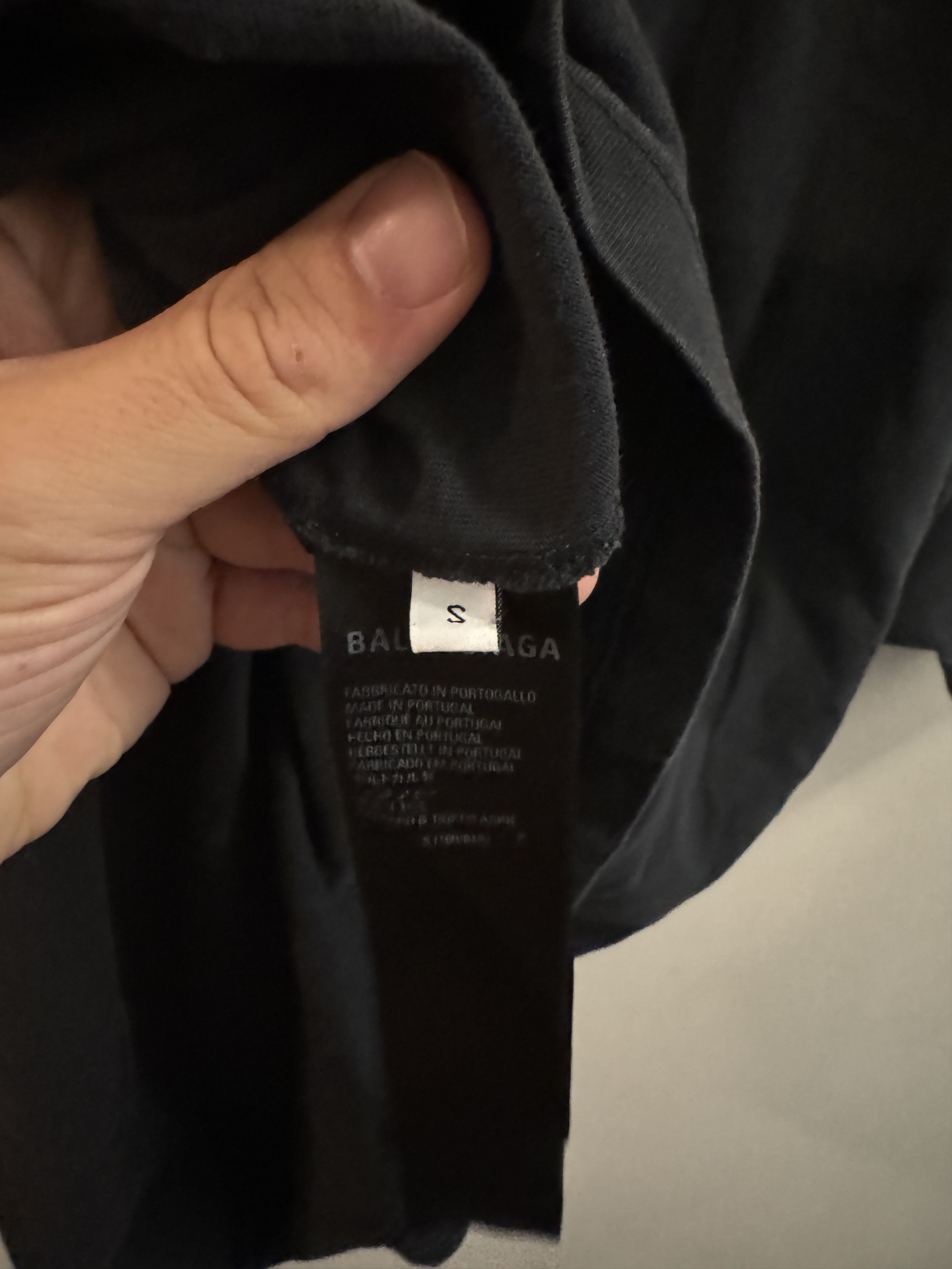 Balenciaga Balenciaga Tee Size US S / EU 44-46 / 1 - 3 Thumbnail