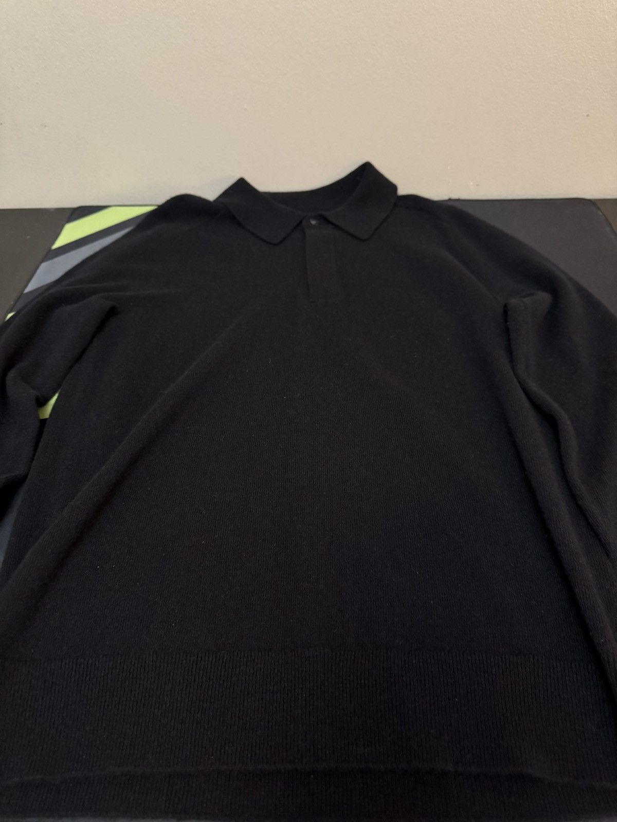 Banana Republic Banana Republic Long Sleeve Cashmere Shirt Sweater Black Size US S / EU 44-46 / 1 - 2 Thumbnail