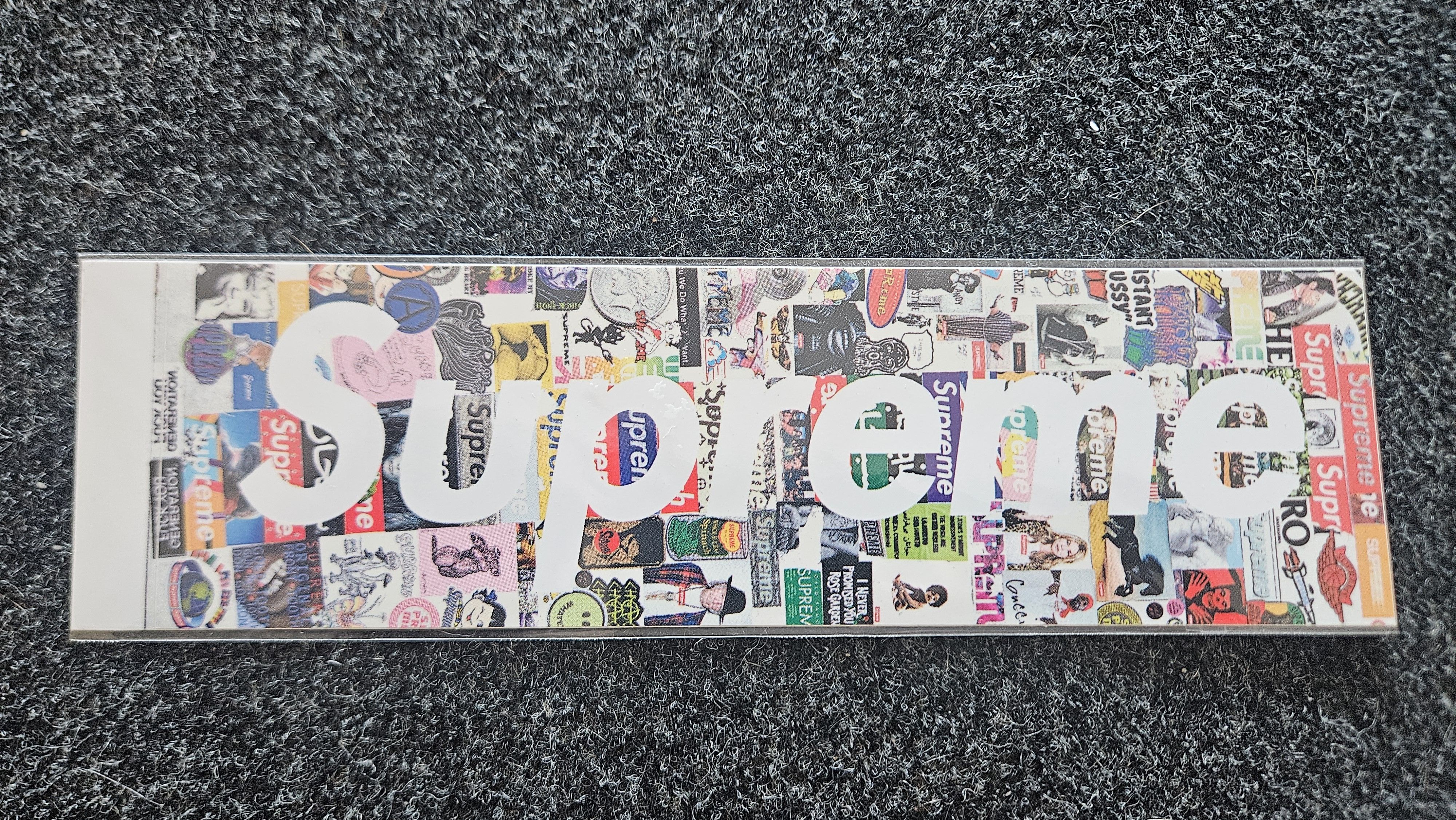 Streetwear × Supreme × Vintage Supreme Phaidon Sticker Door