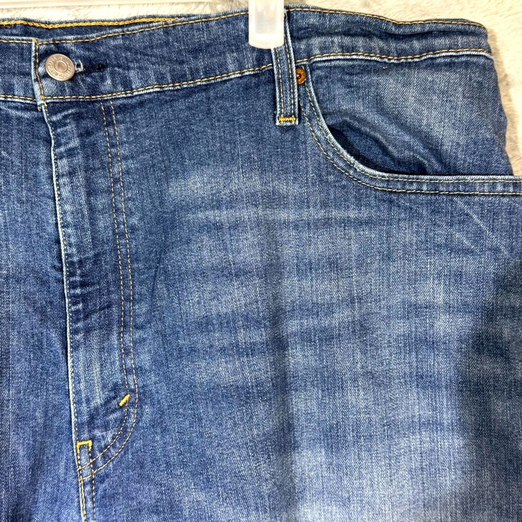 Levi's Levi’s 559 Jeans Men’s 44 x 30 Blue Denim Stretch Mid-Rise Straight Leg Size US 44 / EU 60 - 4 Thumbnail