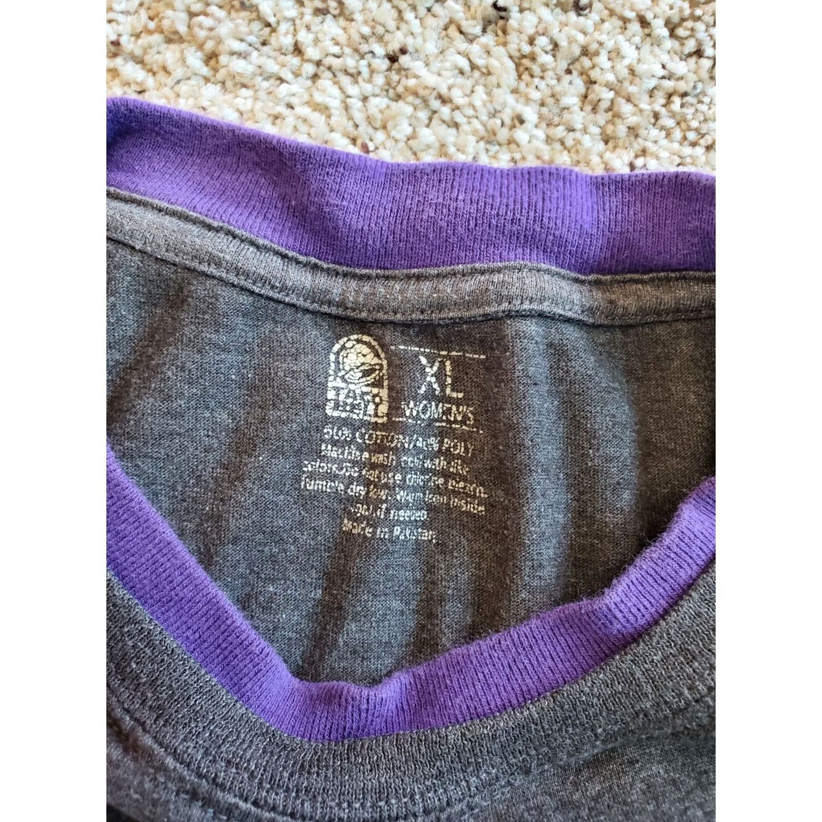 Bell Taco Bell T Shirt XL Women Gray Emoji Graphic Purple Trim Short Sleeve Crew Neck Size XL / US 12-14 / IT 48-50 - 3 Thumbnail