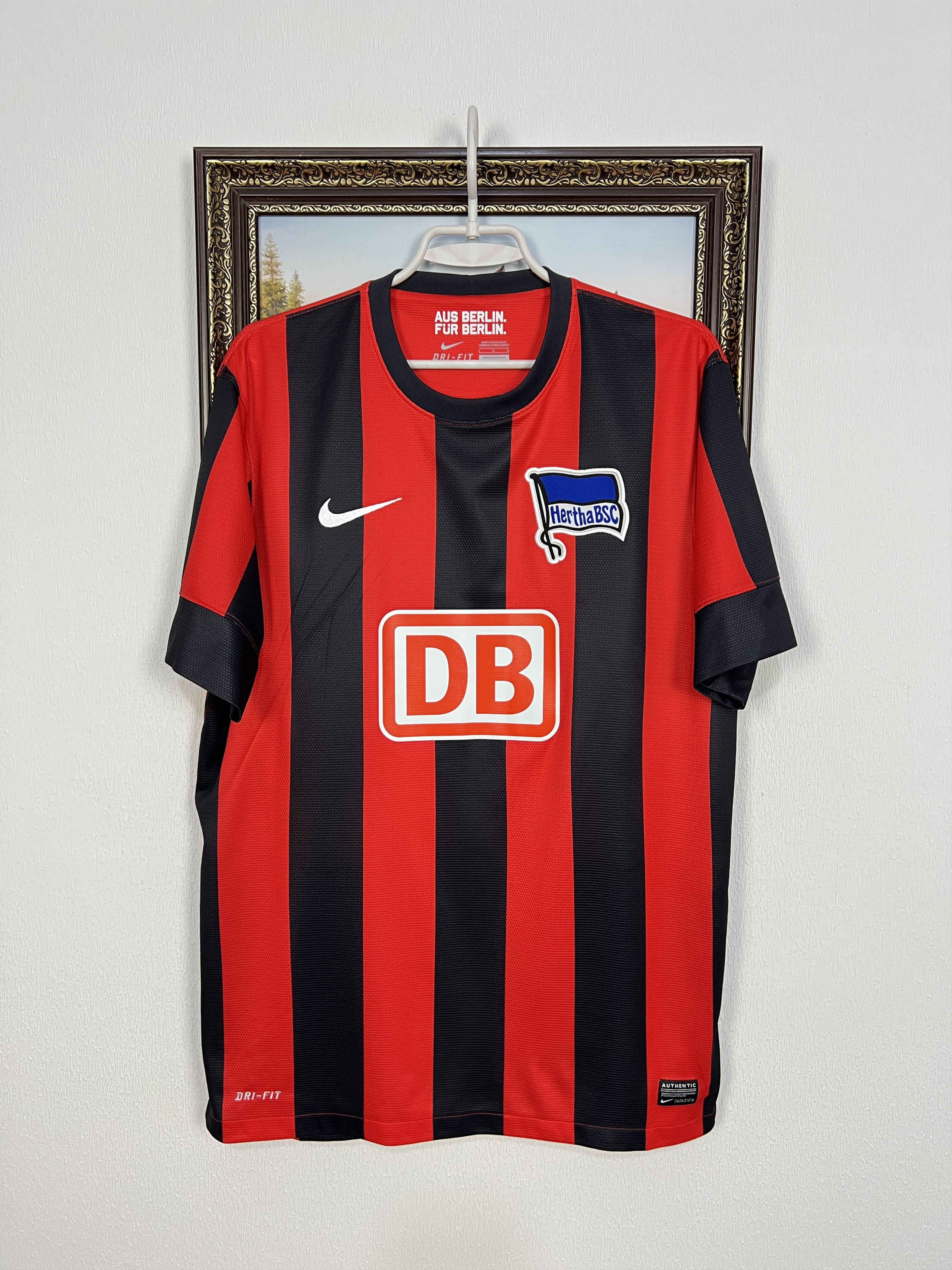 Nike Hertha Away football shirt 2012 Soccer Nike Jersey Size US L / EU 52-54 / 3 - 1 Thumbnail