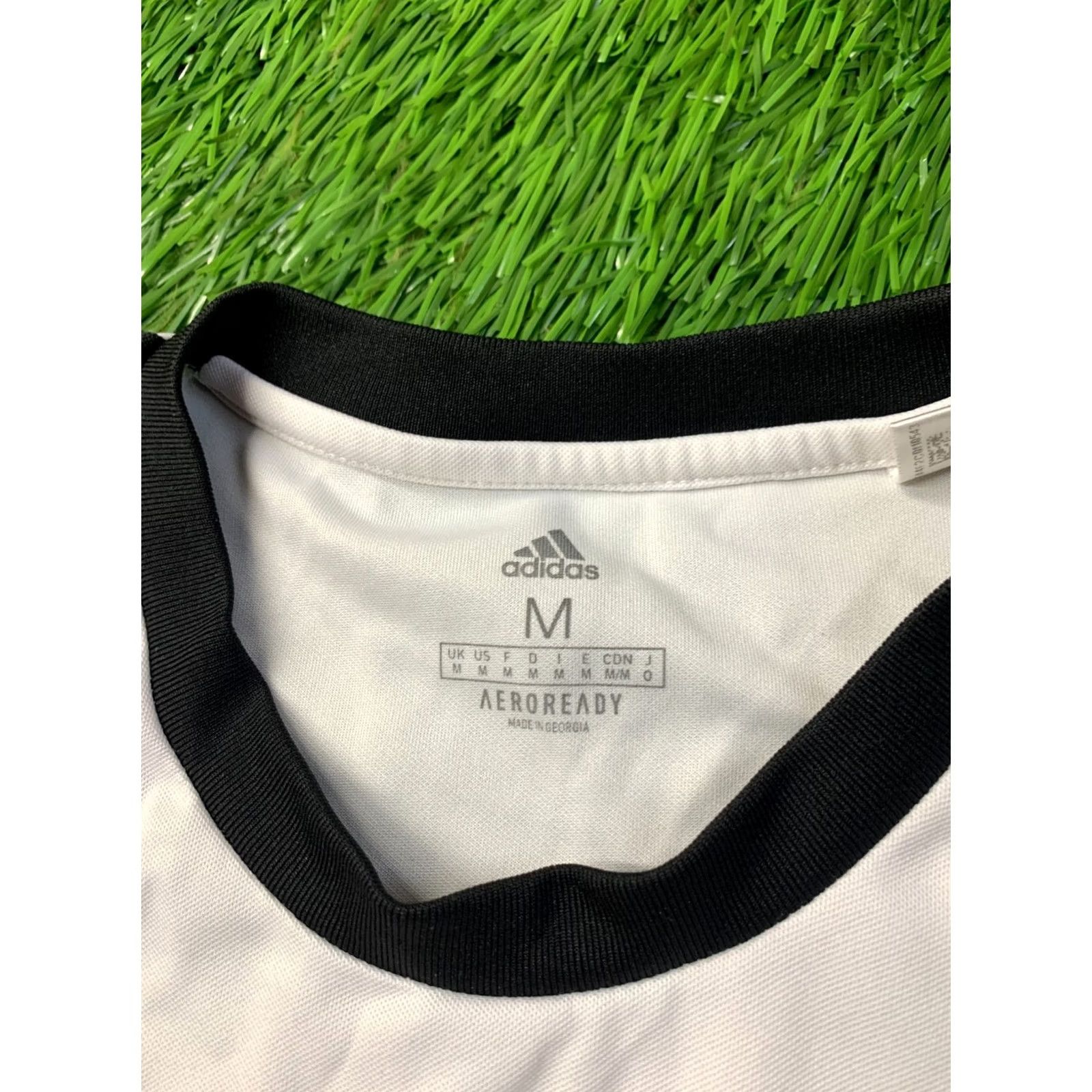 Adidas ADIDAS PERFORMANCE SQUADRA FOOTBALL SHIRT JERSEY L Mens White and Black 2020 Adidas Squadra Football Shirt Jersey L Size US L / EU 52-54 / 3 - 4 Thumbnail