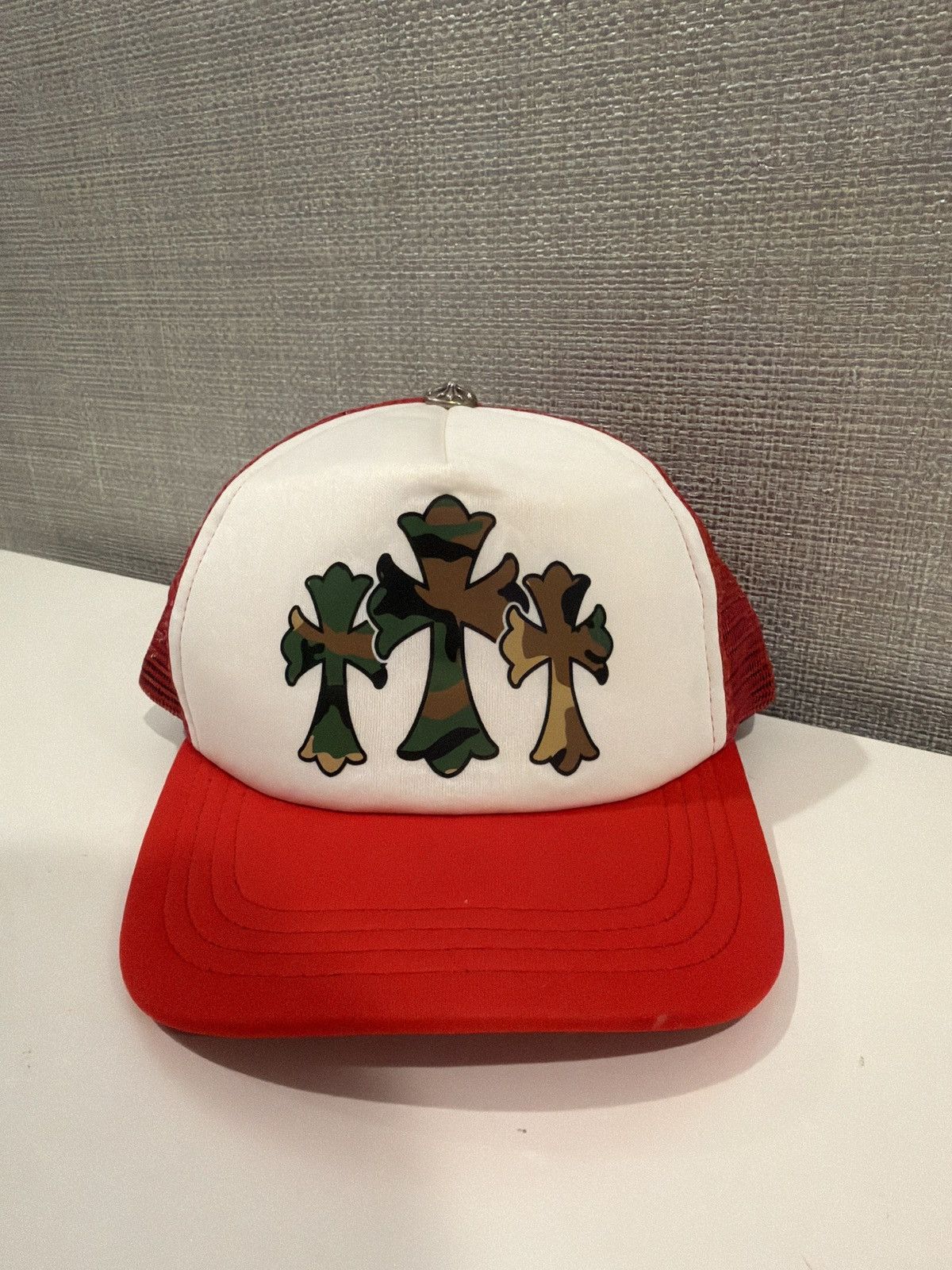 Chrome Hearts Chrome Hearts Camo Triple Cross Red Trucker Hat Size ONE SIZE - 1 Thumbnail