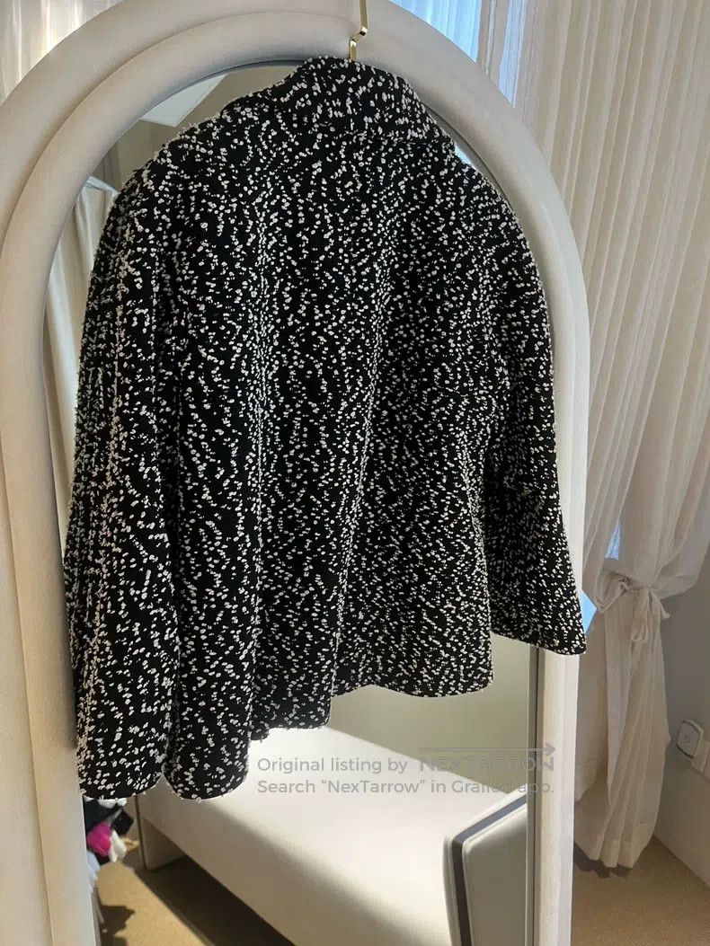 Chanel Chanel Cruise series black and white snowflake jacket Size S / US 4 / IT 40 - 2 Thumbnail
