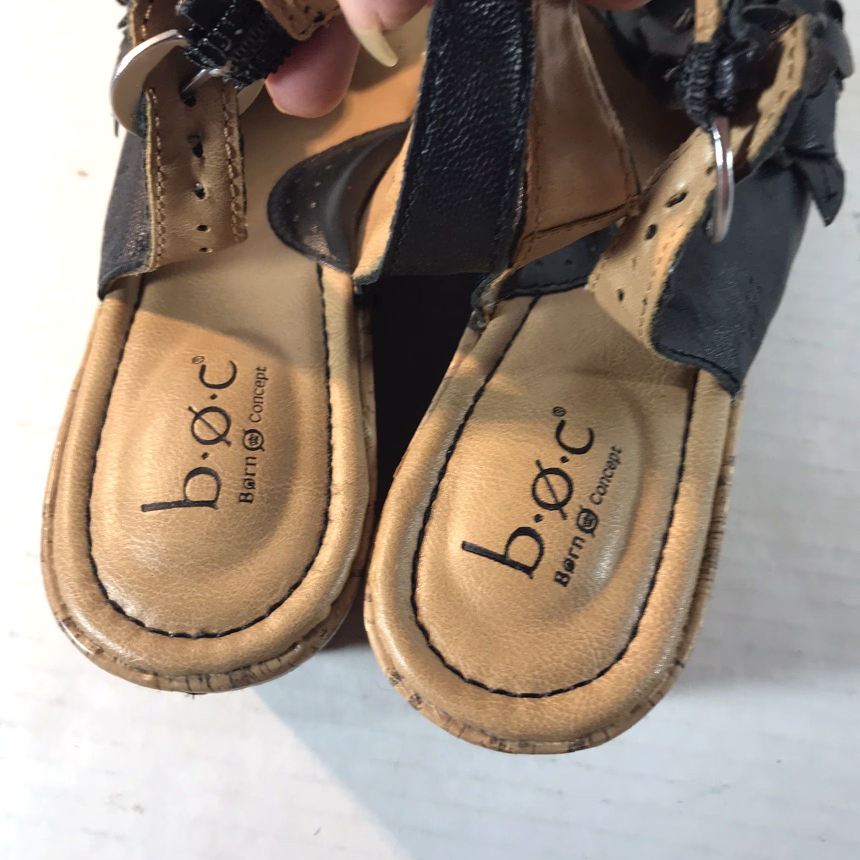 Born Born Concept Black Leather Floral Wedge Slingback Shoes Women’s Size 6M Summer Casual Heel Size US 6 / IT 36 - 4 Thumbnail