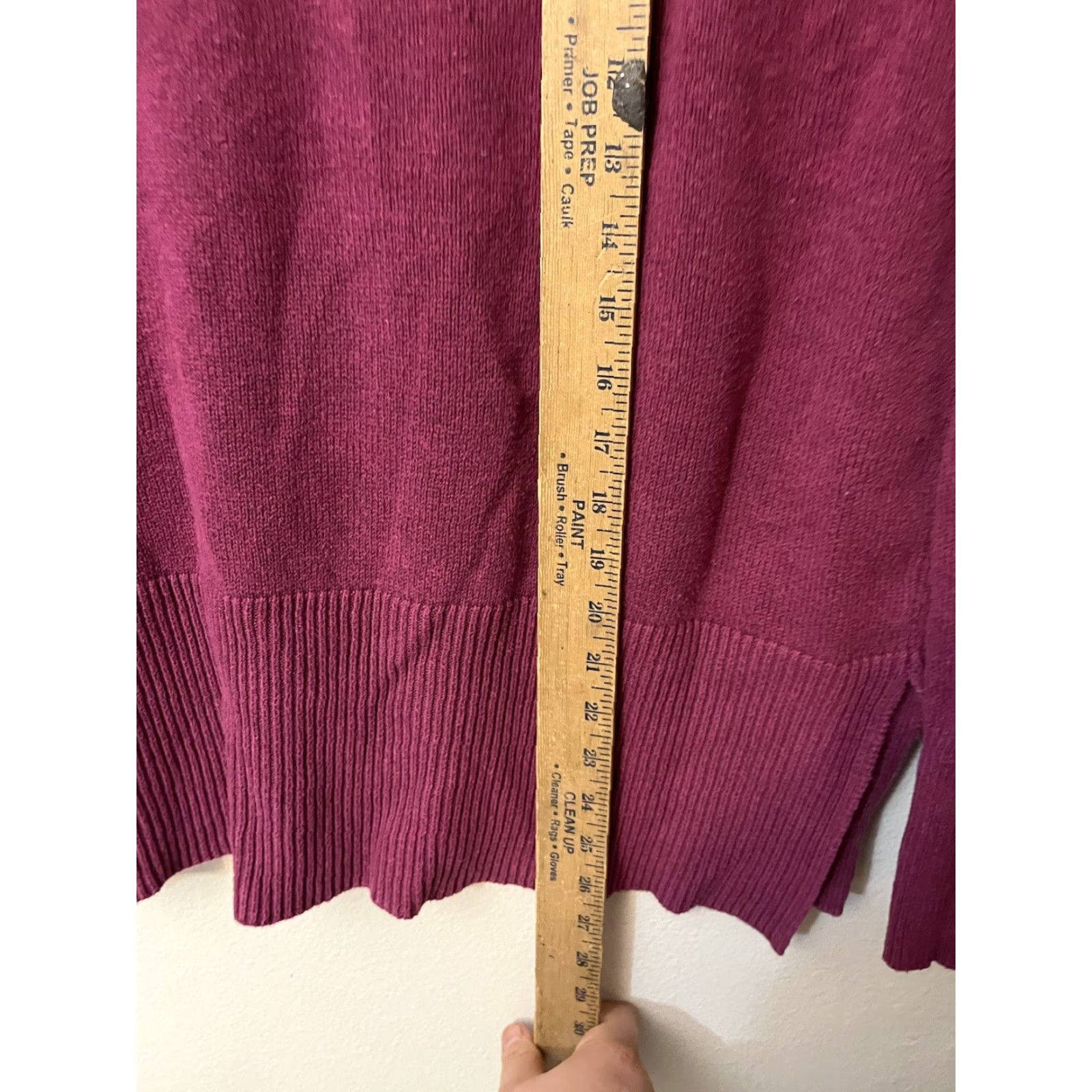 Vintage Tahari V Neck Sweater Womens Size Small Purple Knit Long Sleeves Cotton Polyester Size S / US 4 / IT 40 - 4 Thumbnail