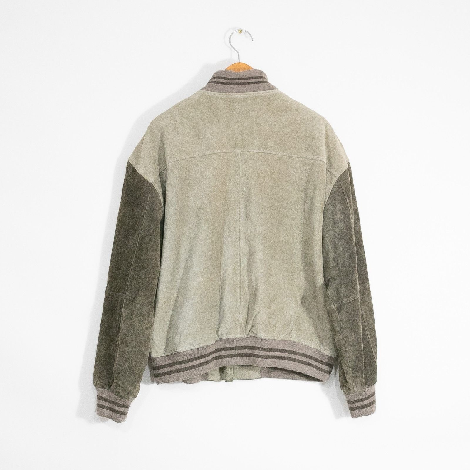Vintage Vintage 90s William Barry Suede Bomber Jacket L - Distressed Size US L / EU 52-54 / 3 - 7 Thumbnail