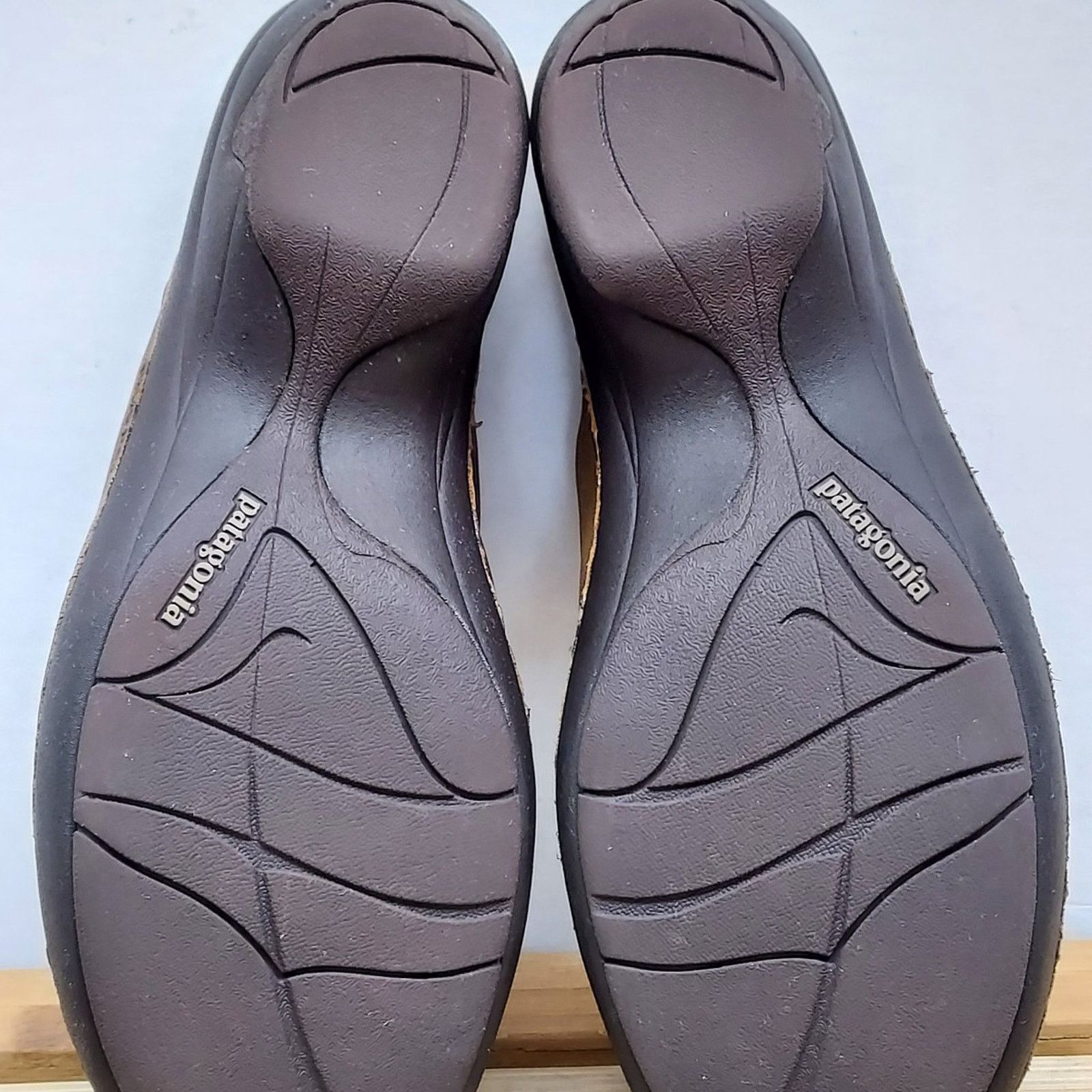 Patagonia Patagonia Womens | Brown | Leather Mule Clog Shoes Size 7.5 Size US 7.5 / IT 37.5 - 4 Thumbnail
