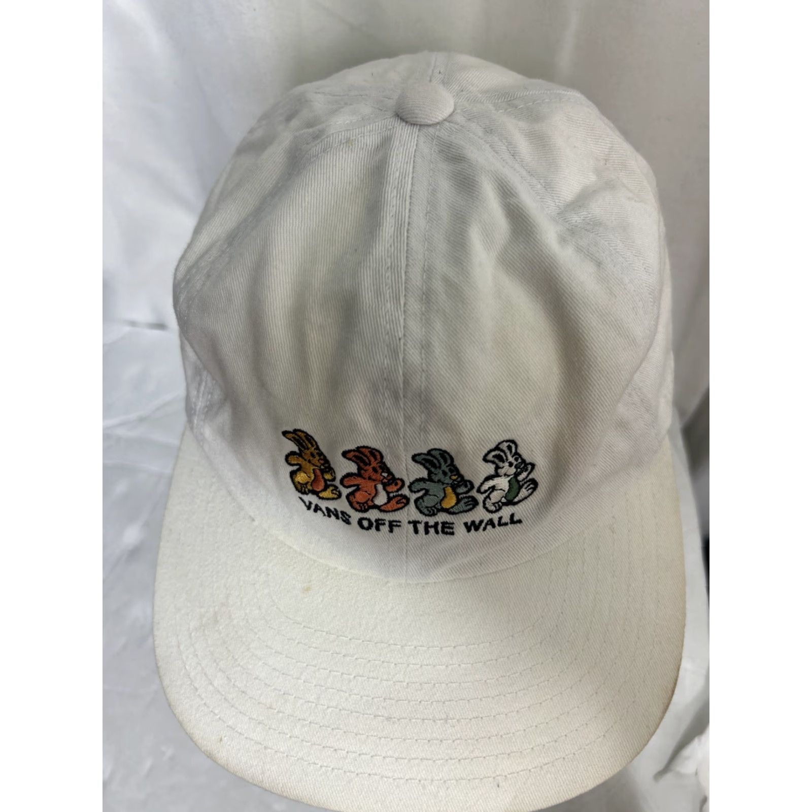 Vans VANS Peace Of Mind Jockey Strapback Hat Dad Hat White Bunnies stains Men Adjustable Cap Size ONE SIZE - 6 Thumbnail