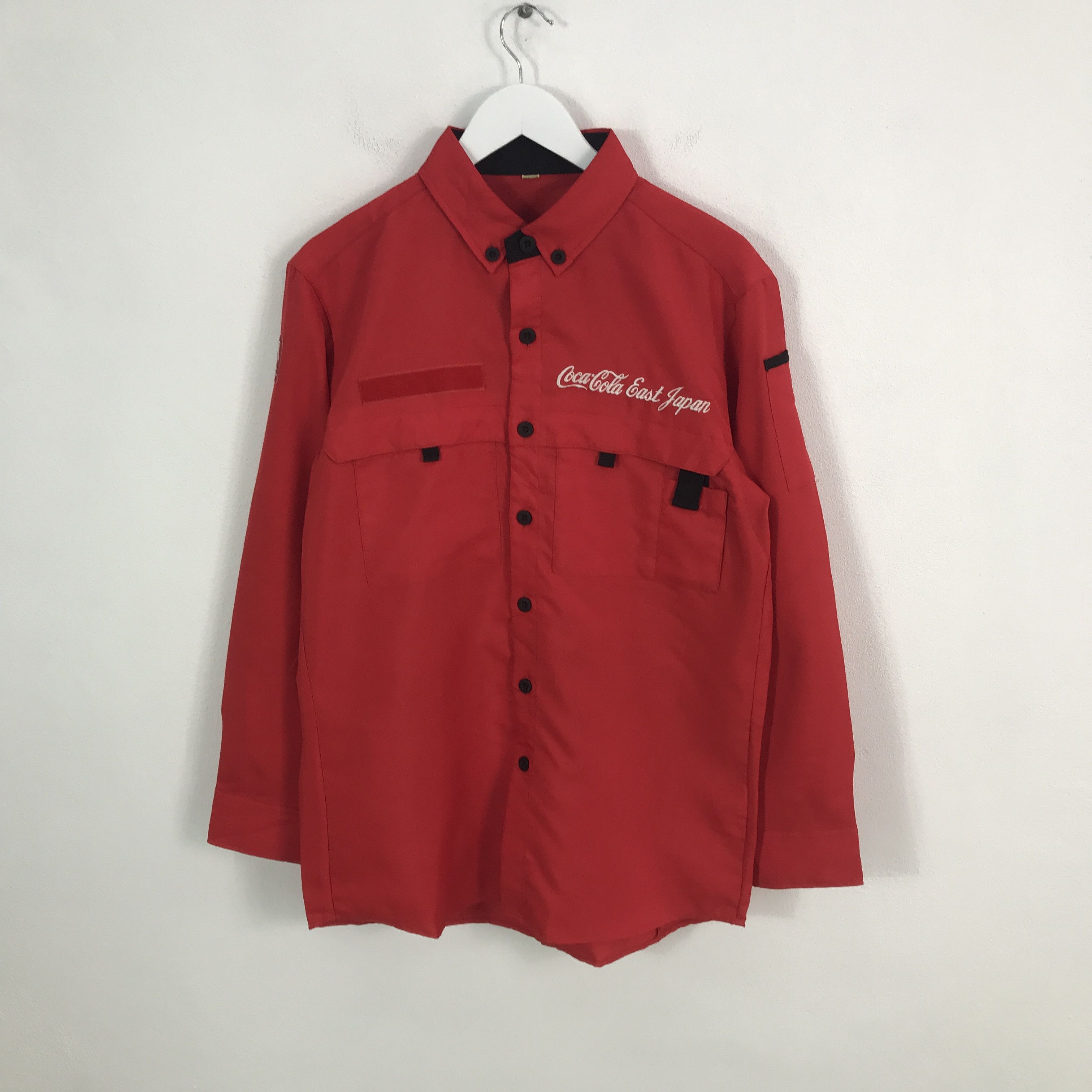Coca Cola Rare Coca Cola East Japan Worker Button Up Shirt Size US M / EU 48-50 / 2 - 2 Thumbnail