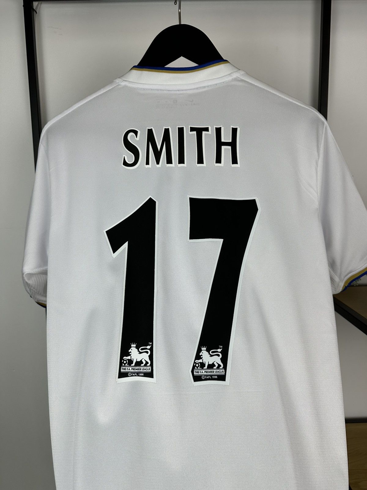 Nike Leeds United #17 Smith Football Jersey Soccer shirt Men’s M Size US M / EU 48-50 / 2 - 11 Thumbnail