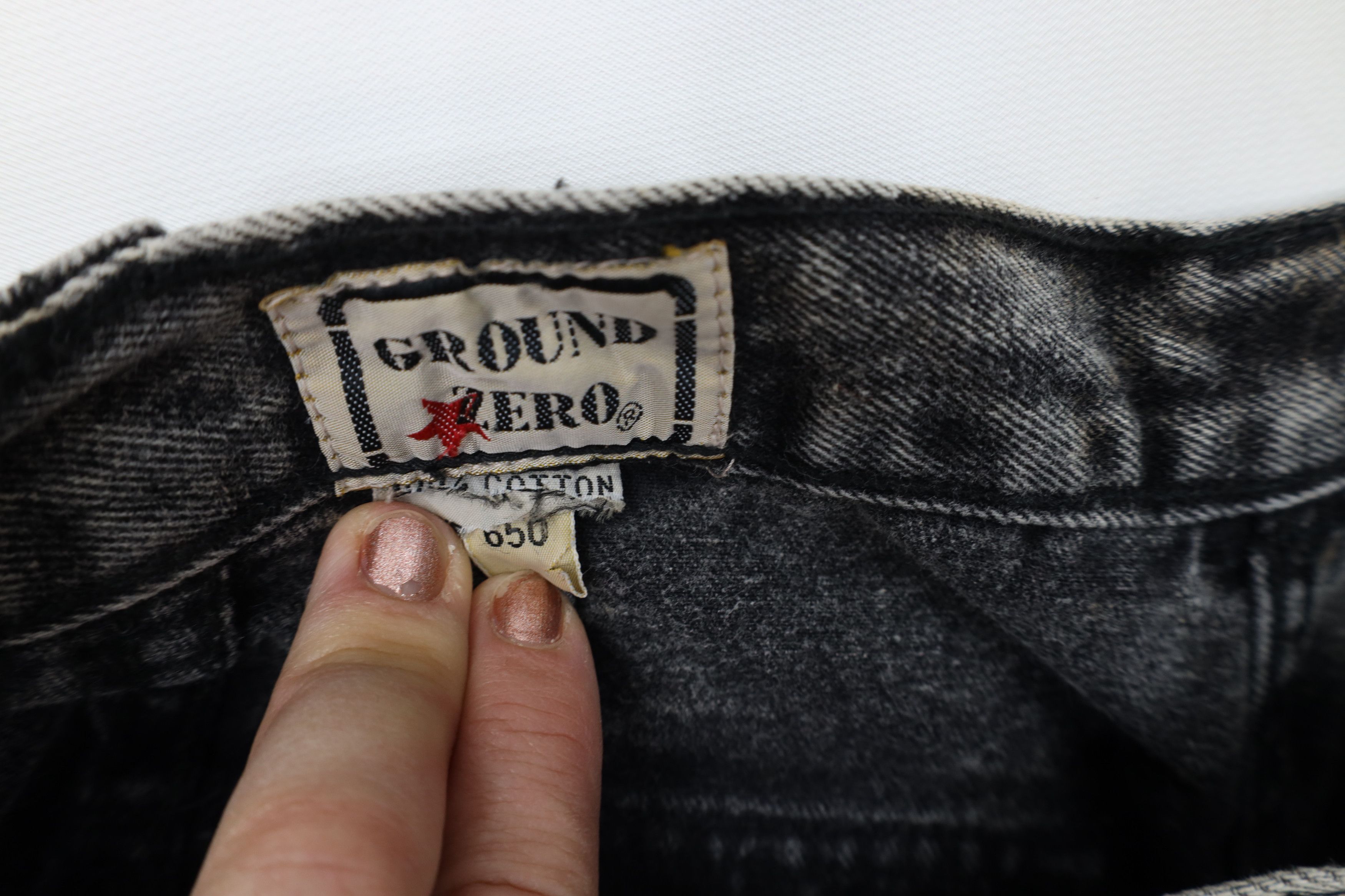 Vintage Vintage 80s 90s Streetwear Acid Wash Relaxed Jeans Black Size US 30 / EU 46 - 7 Thumbnail