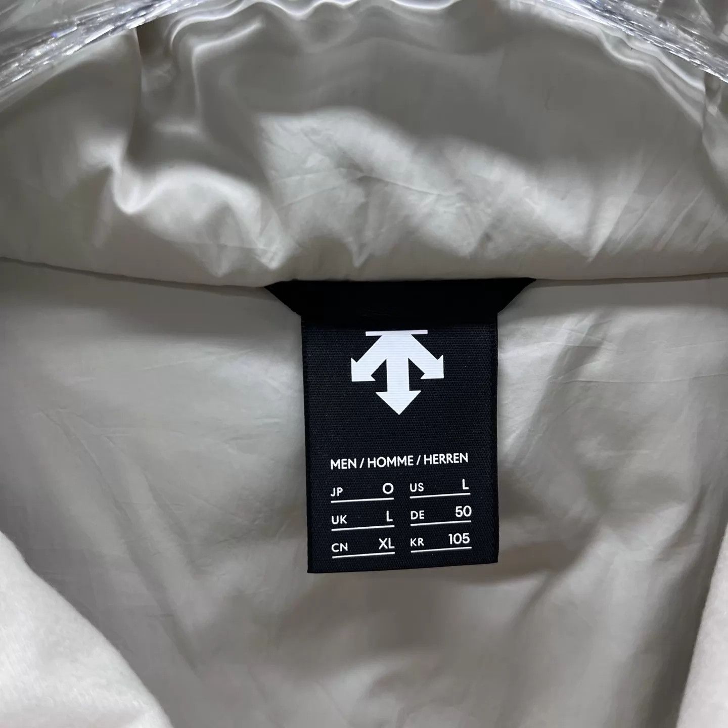 Descente DESCENTE SKI Audi x men's hard shell puffer jacket XL Size US XL / EU 56 / 4 - 3 Thumbnail