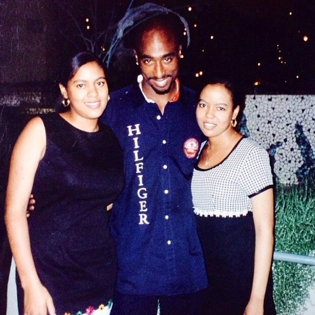 Tommy Hilfiger Tommy Hilfiger Button Up **Style Worn By 2Pac** Vintage 90s Size US L / EU 52-54 / 3 - 9 Thumbnail