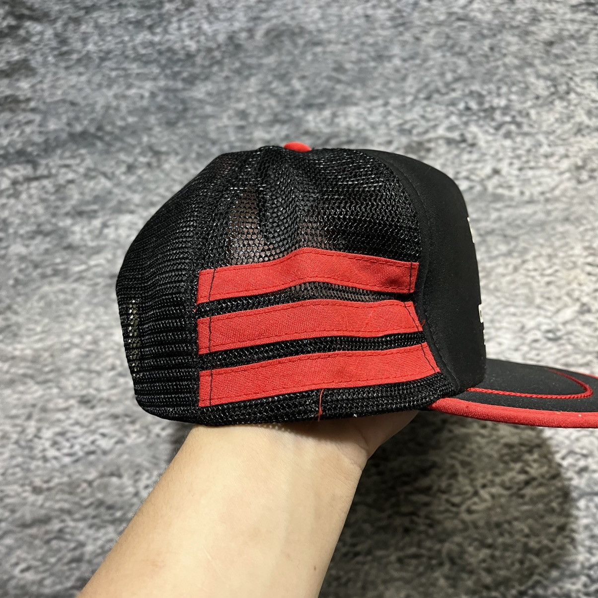 Vintage Vintage 90s Concrete Mesh Three Stripe Trucker Hat Snapback Size ONE SIZE - 3 Thumbnail